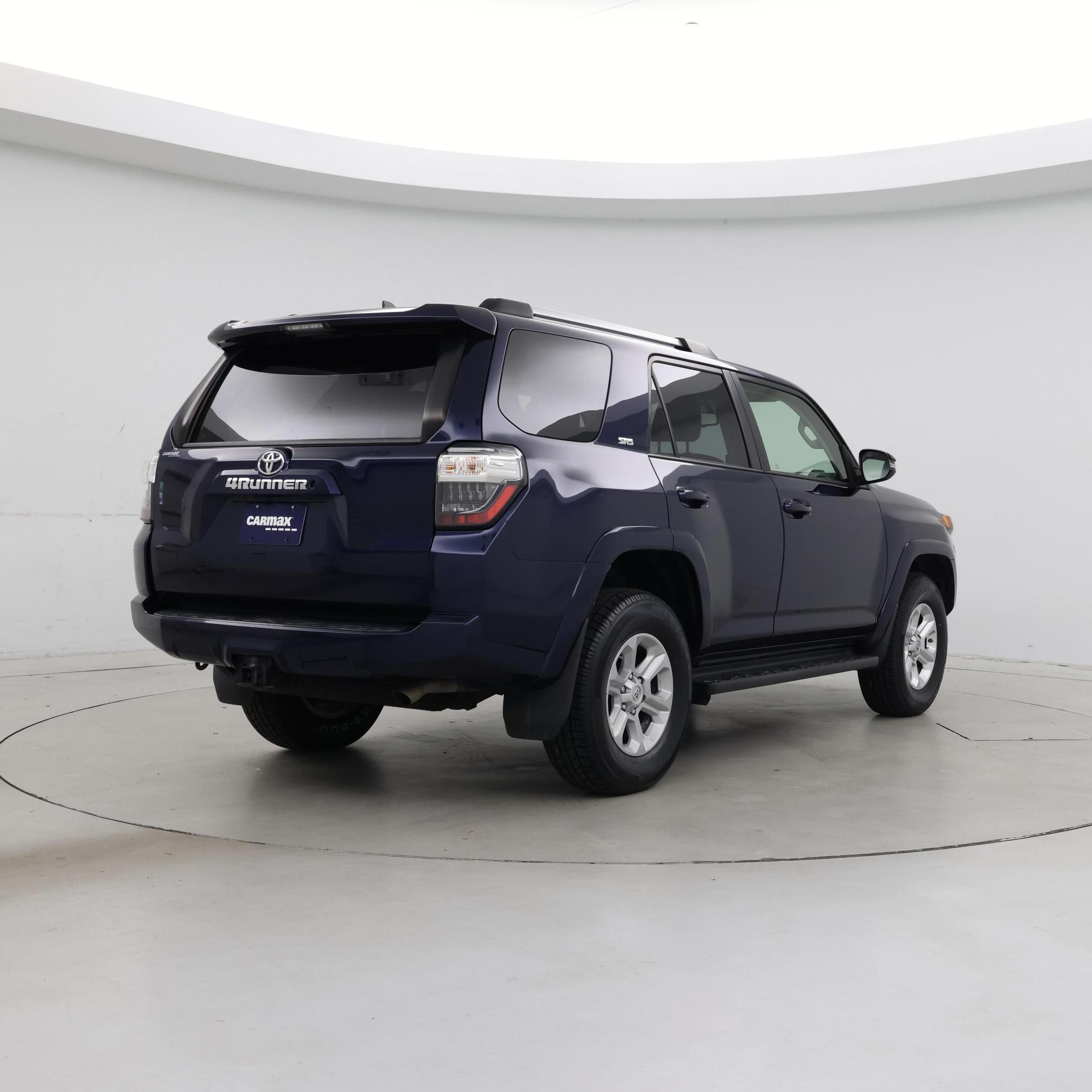Thumbnail: 2019 Toyota 4Runner - 8