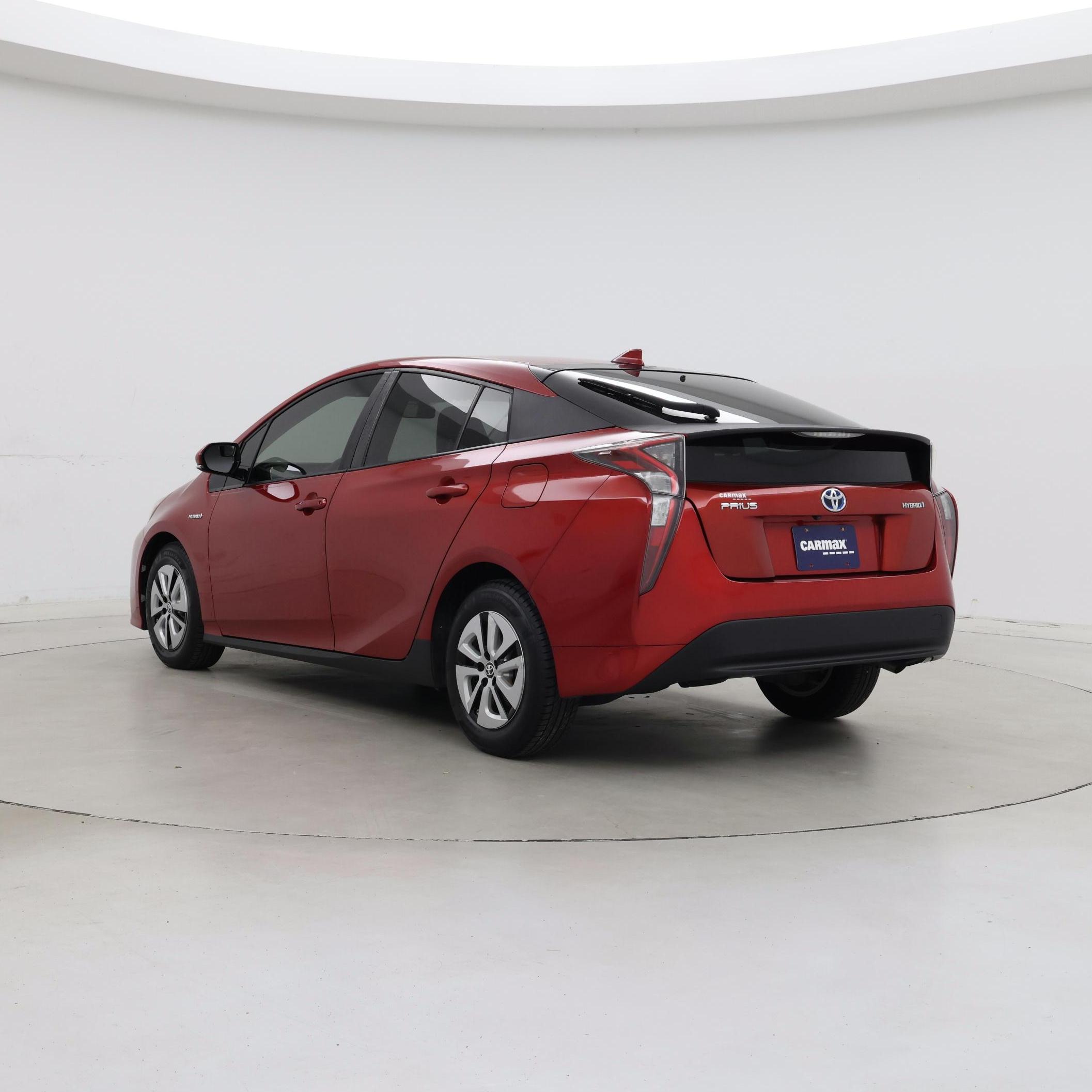 Thumbnail: 2016 Toyota Prius - 2