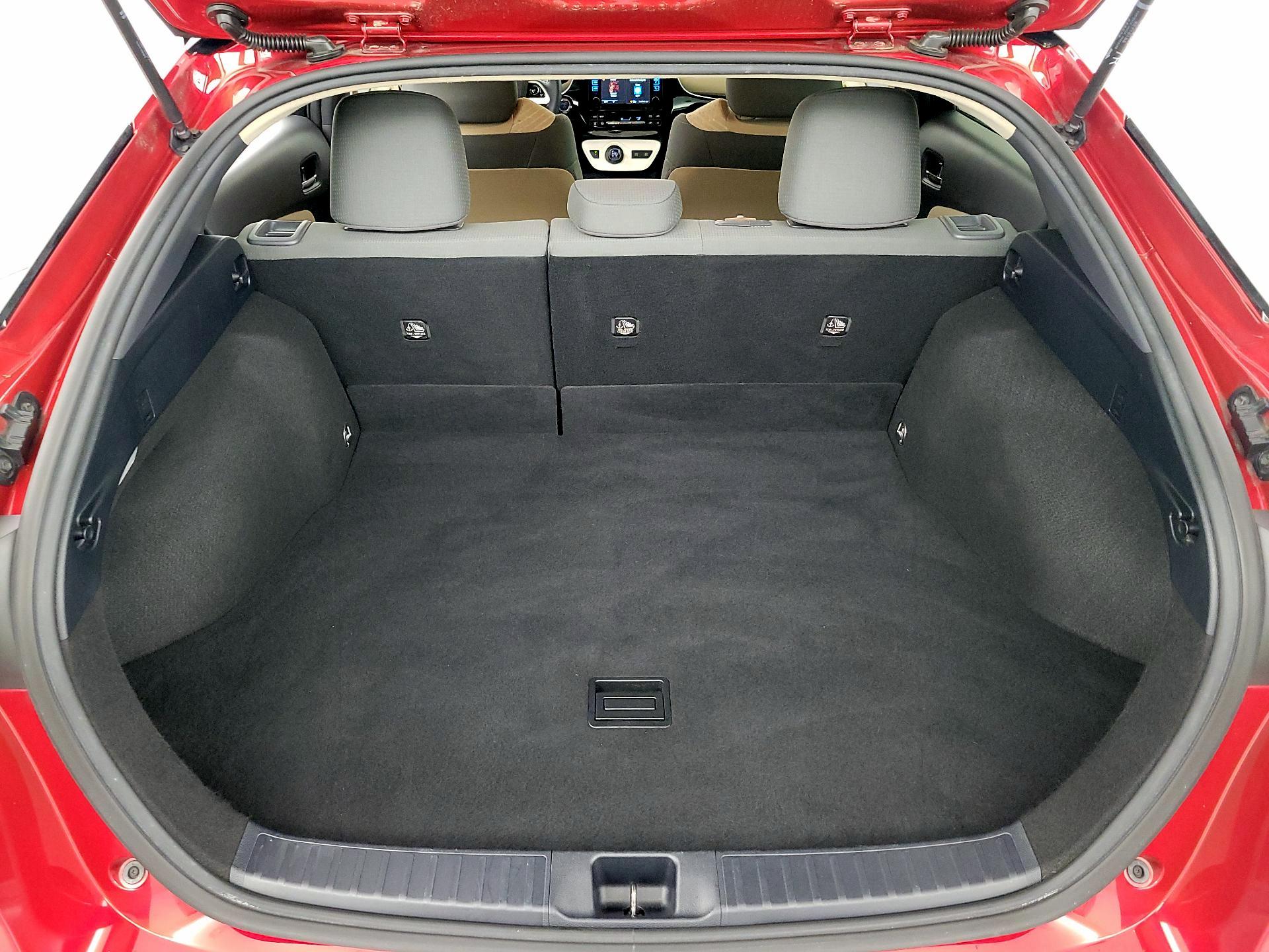 Thumbnail: 2016 Toyota Prius - 20