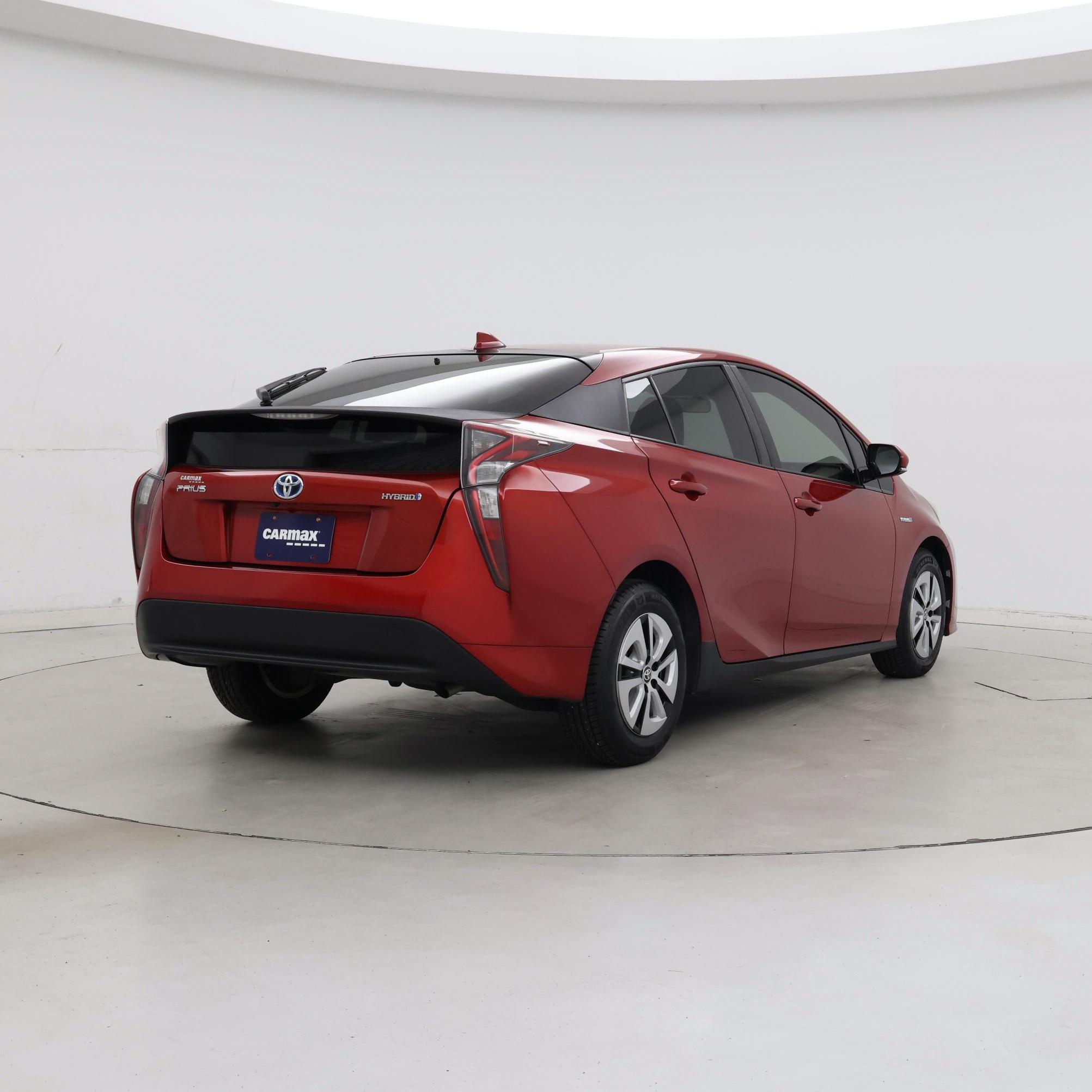 Thumbnail: 2016 Toyota Prius - 8