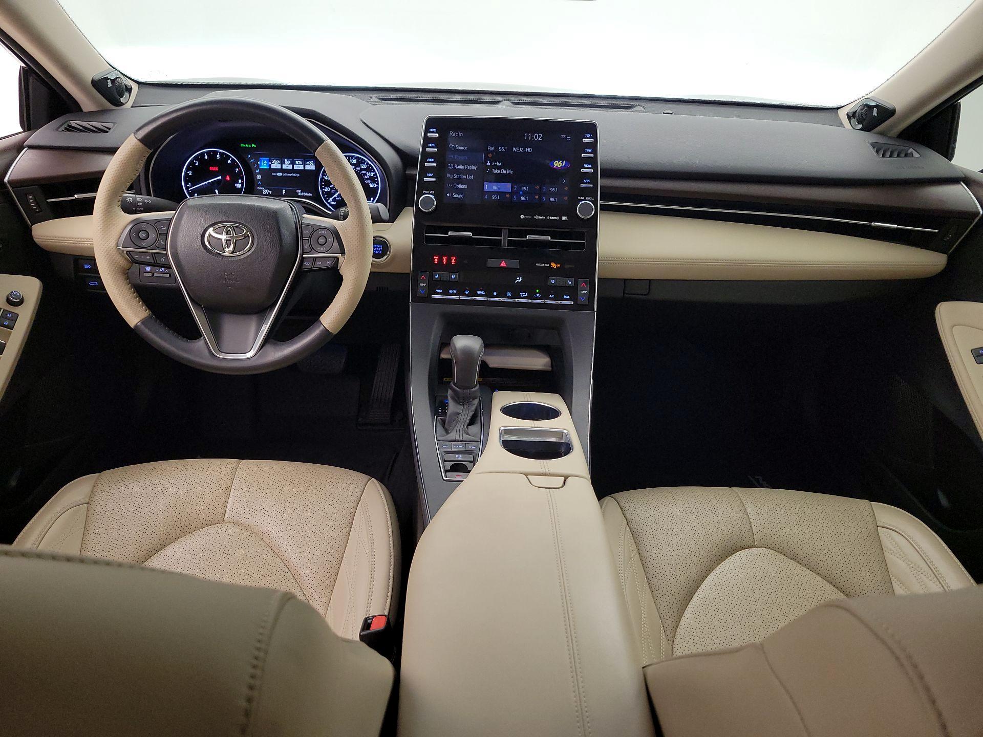 Thumbnail: 2019 Toyota Avalon - 9