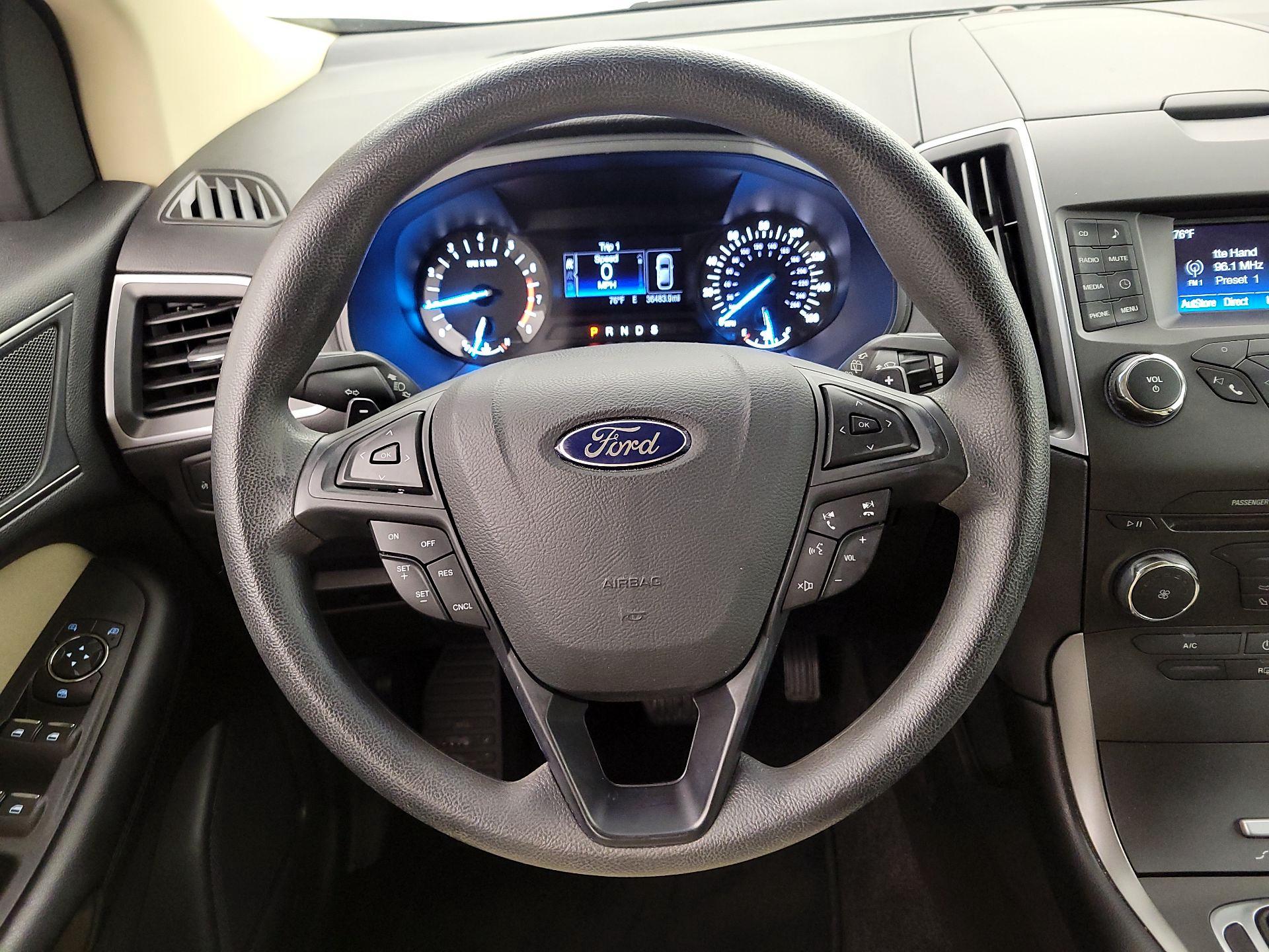Thumbnail: 2017 Ford Edge - 10
