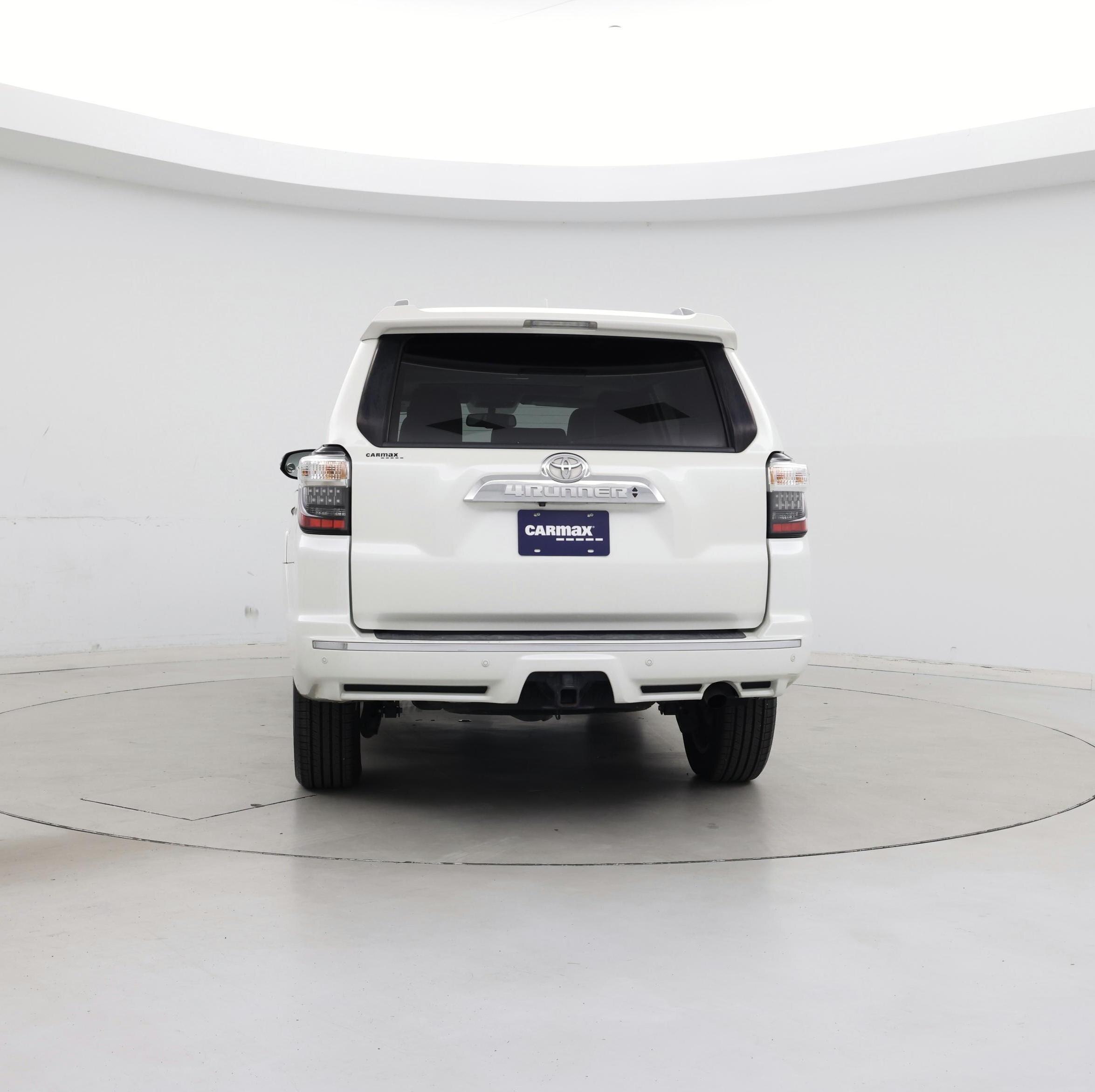 Thumbnail: 2019 Toyota 4Runner - 6