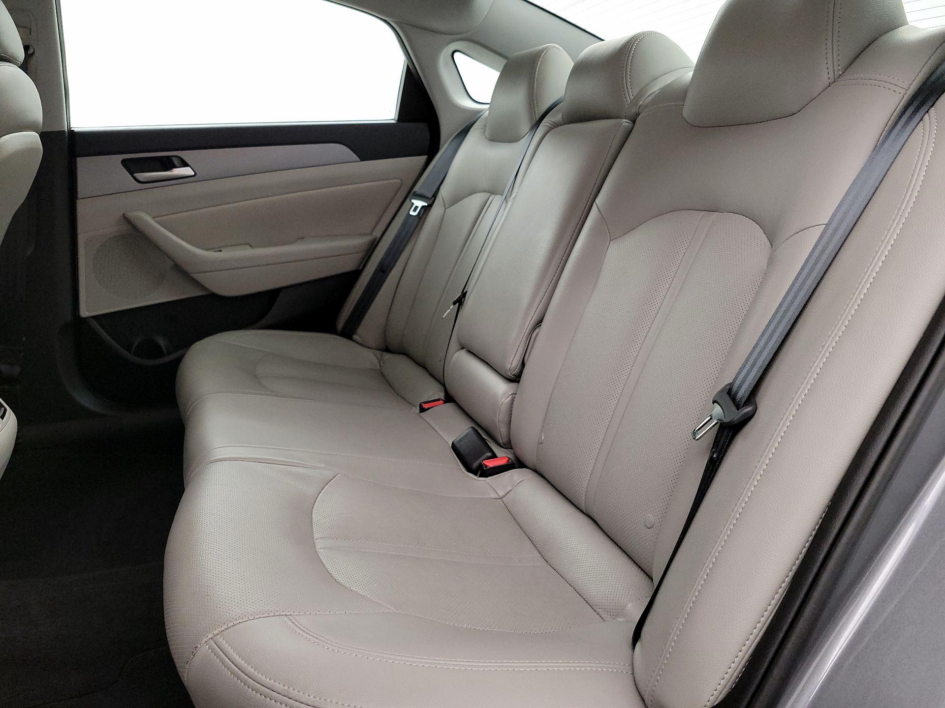 Thumbnail: 2019 Hyundai Sonata - 19