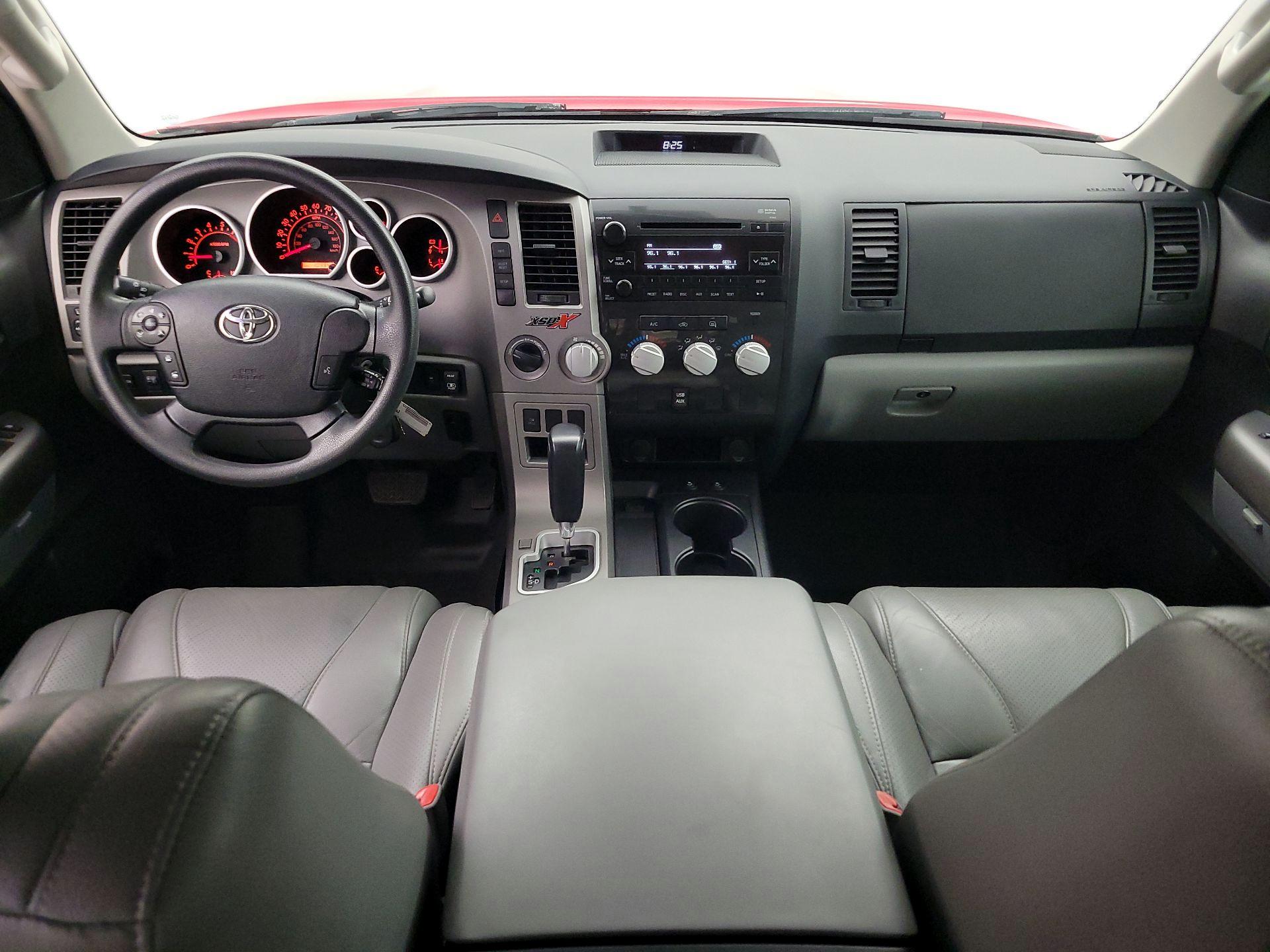 Thumbnail: 2013 Toyota Tundra - 9