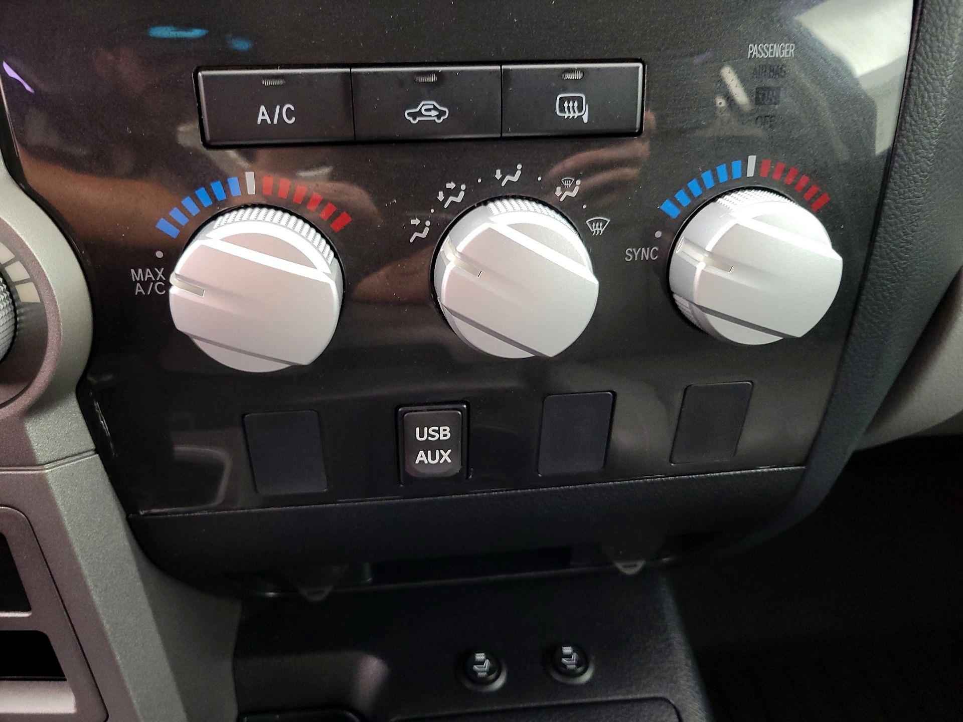 Thumbnail: 2013 Toyota Tundra - 16