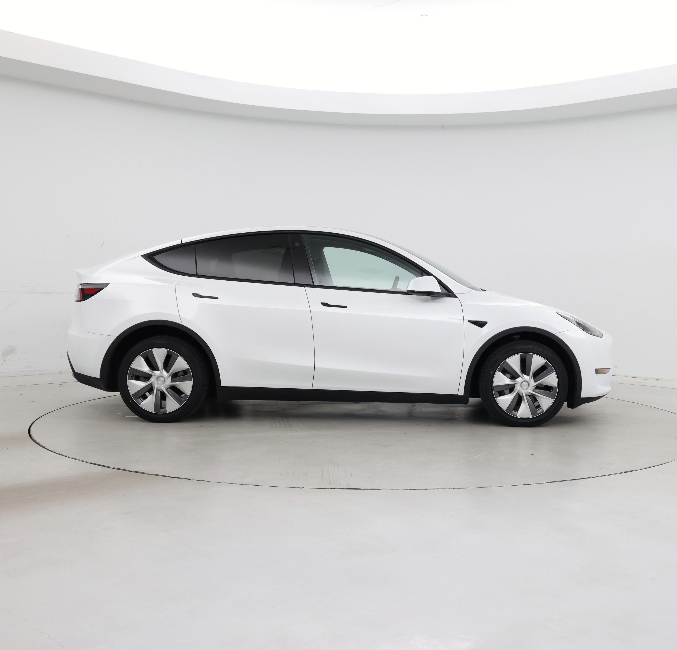 Thumbnail: 2023 Tesla Model Y - 7