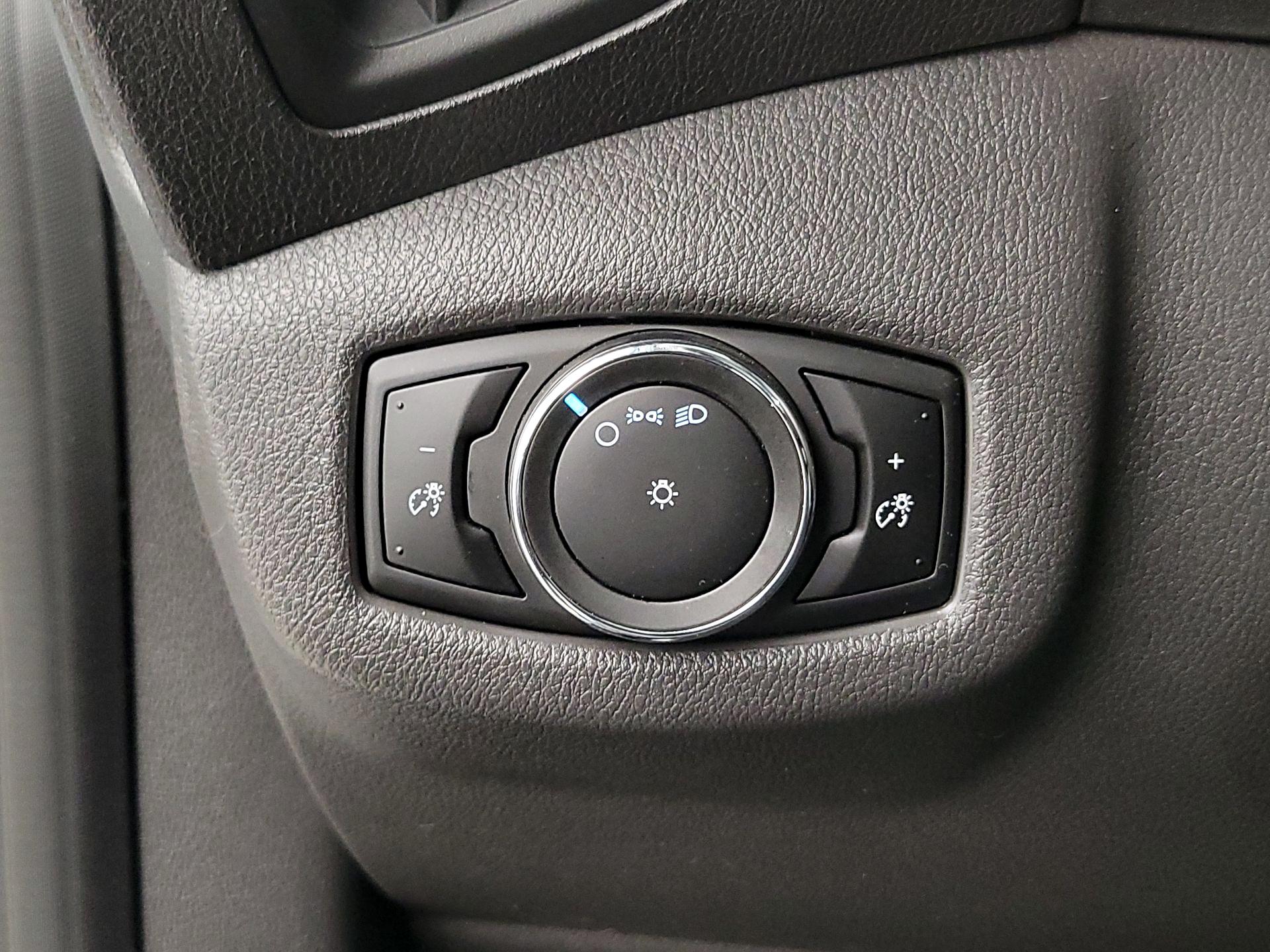 Thumbnail: 2016 Ford Transit Series - 13