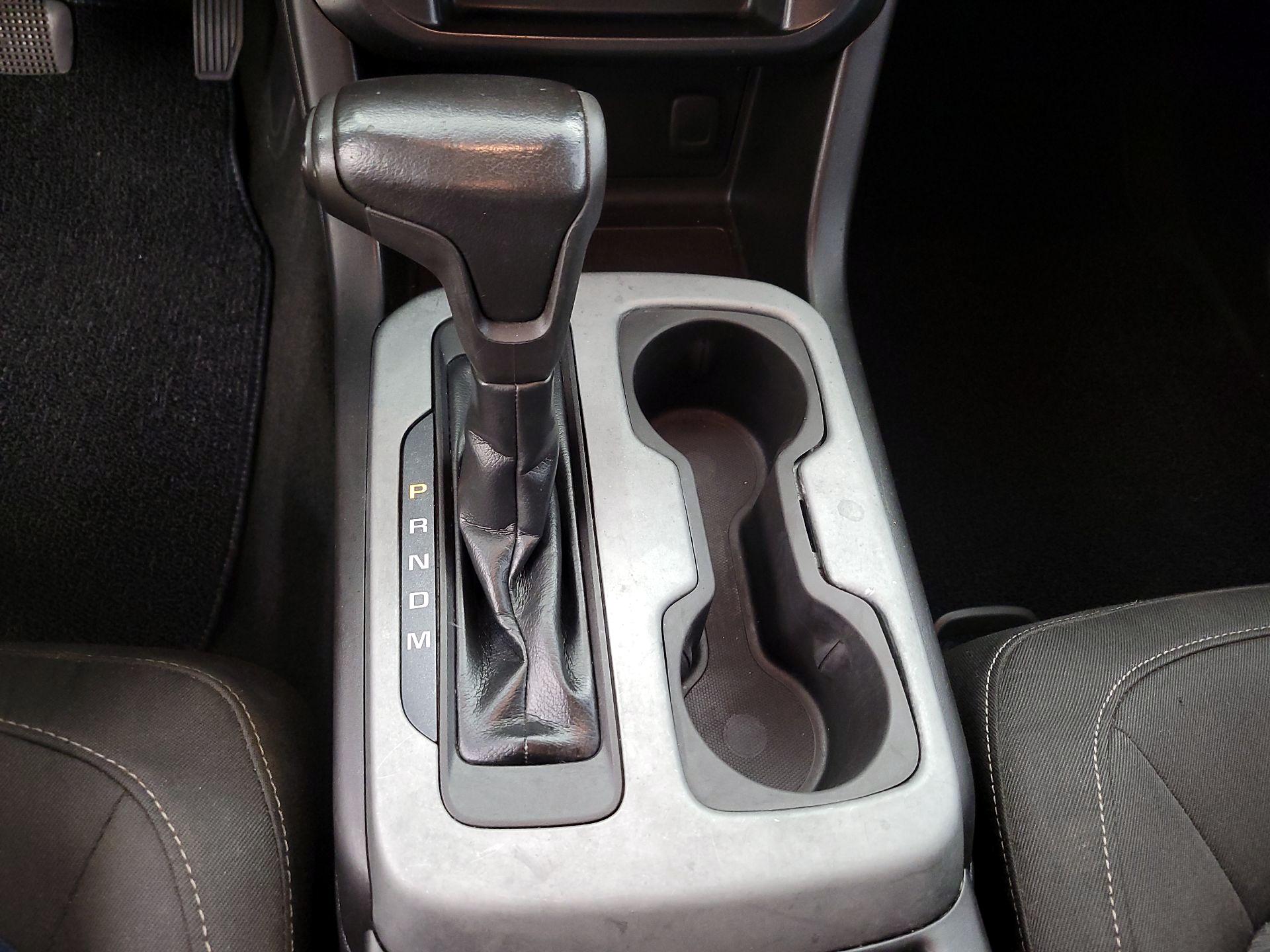 Thumbnail: 2016 Chevrolet Colorado - 17