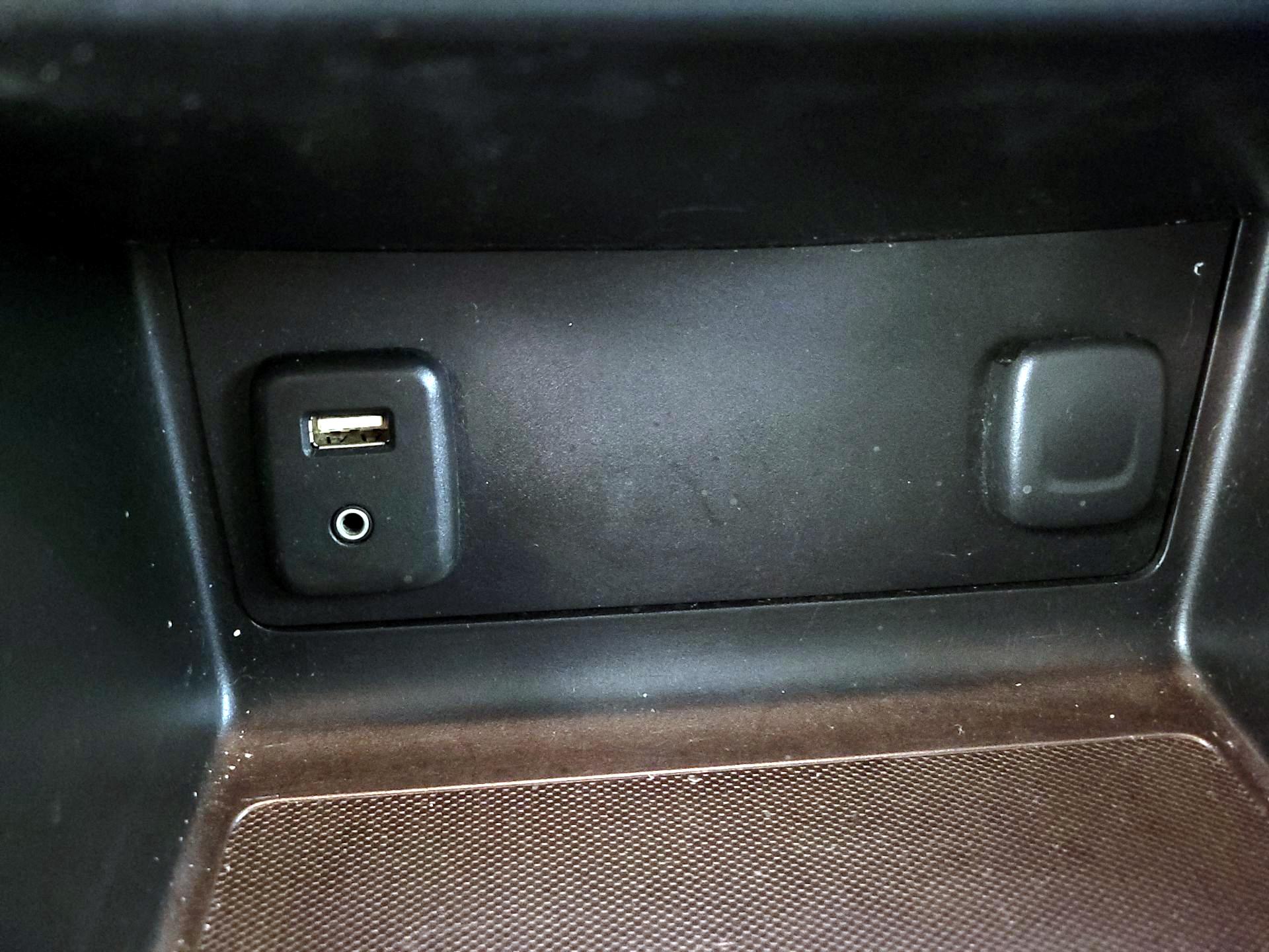 Thumbnail: 2016 Chevrolet Colorado - 18