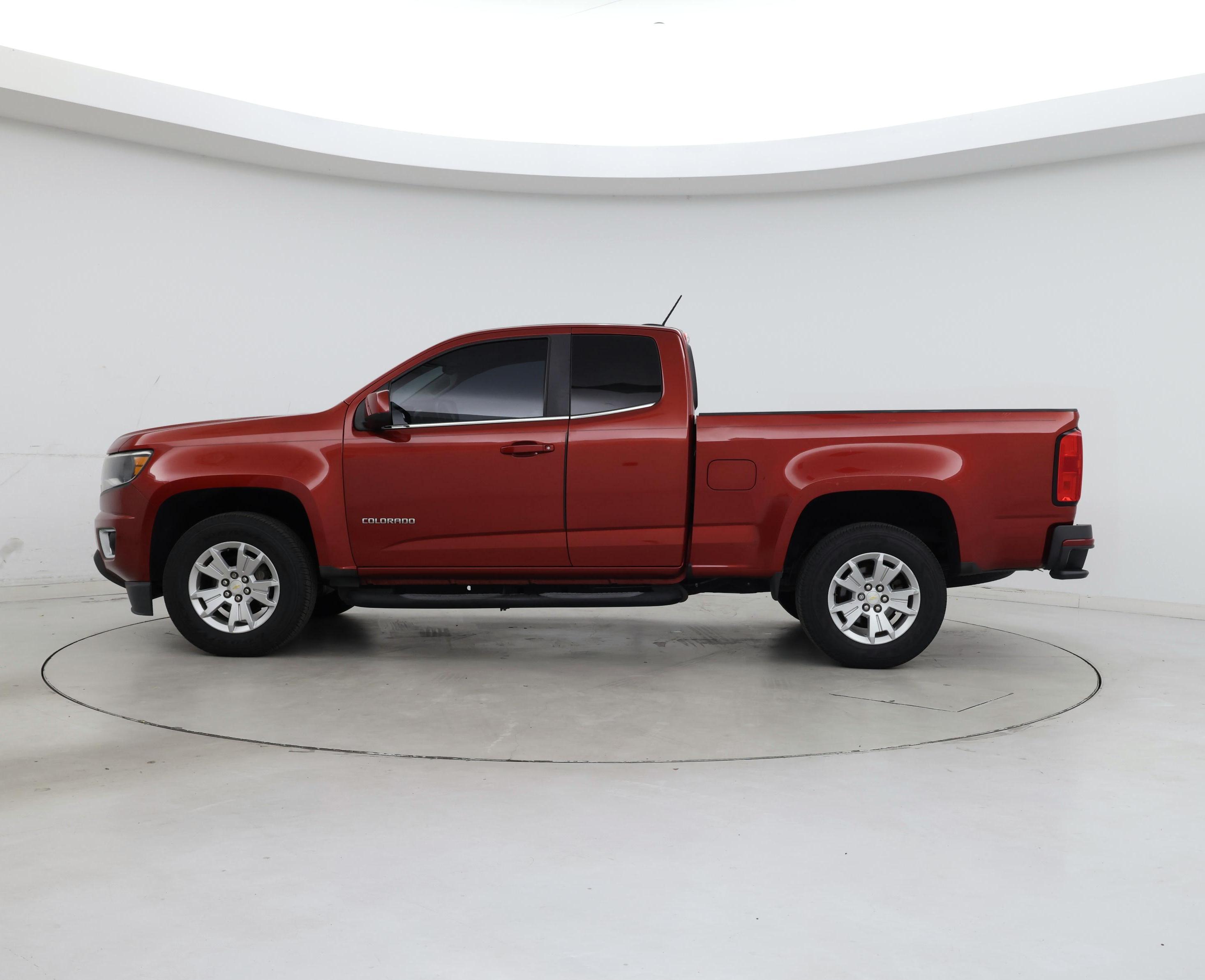 Thumbnail: 2016 Chevrolet Colorado - 3