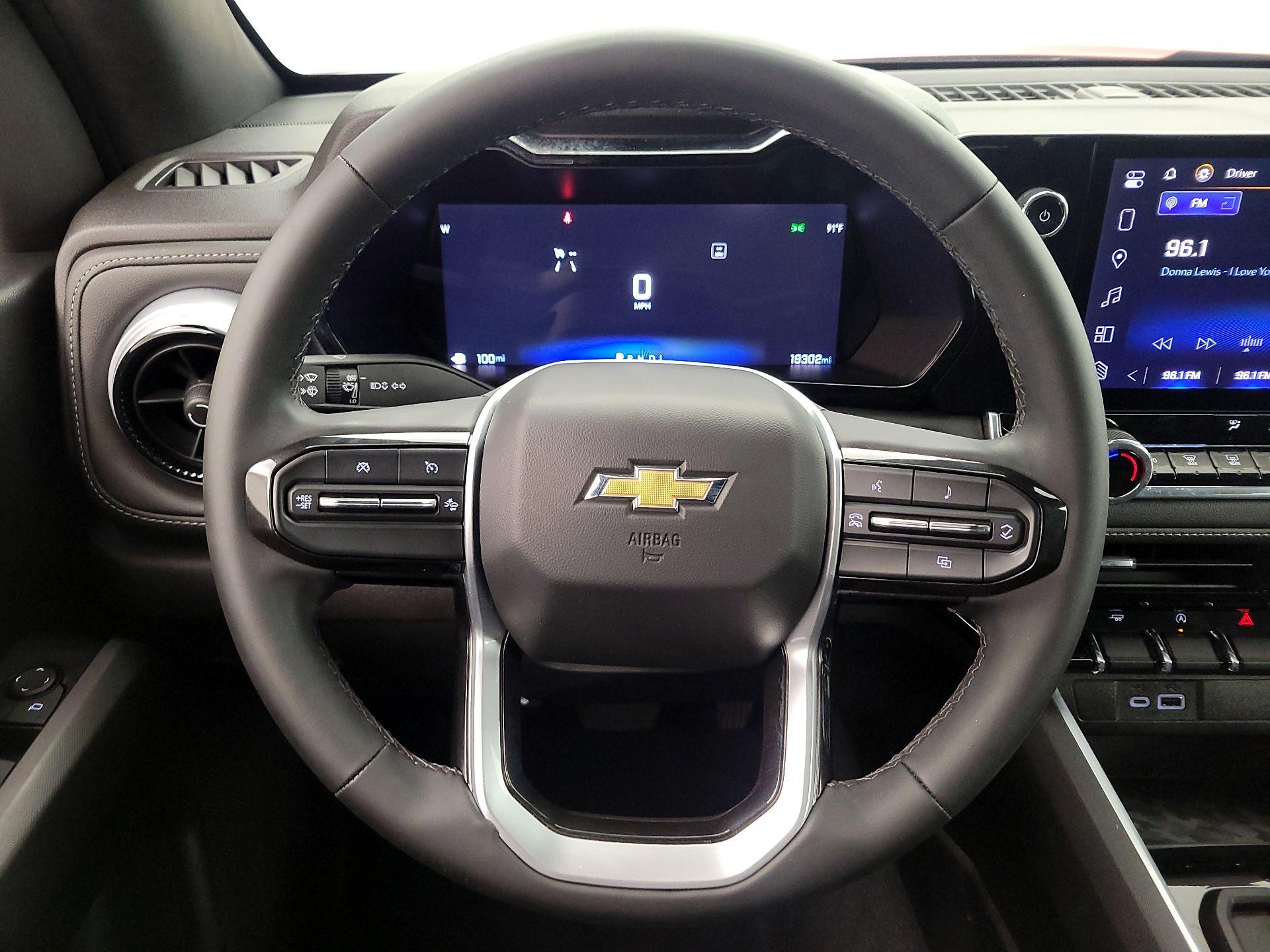 Thumbnail: 2024 Chevrolet Colorado - 10