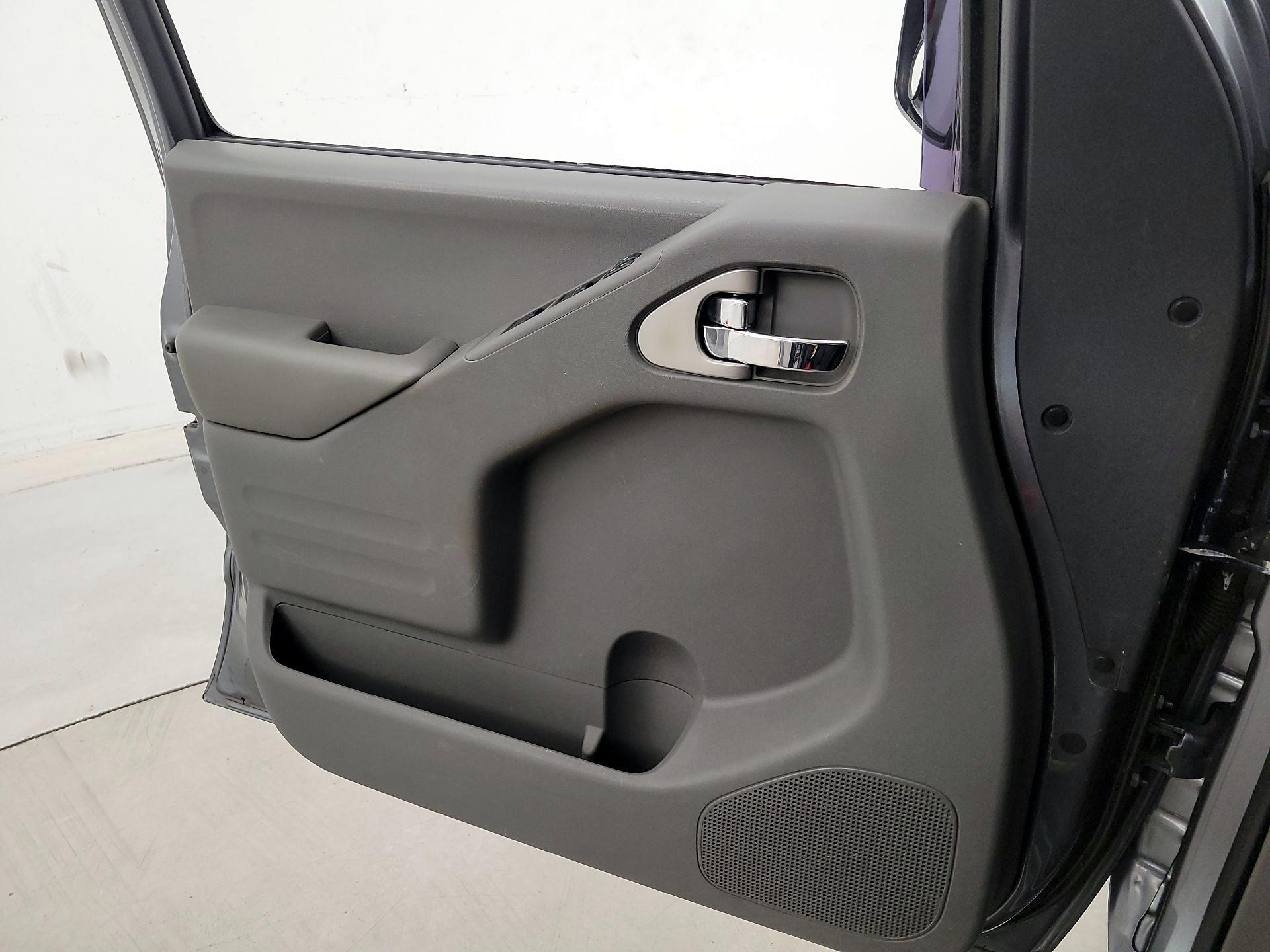 Thumbnail: 2018 Nissan Frontier - 12