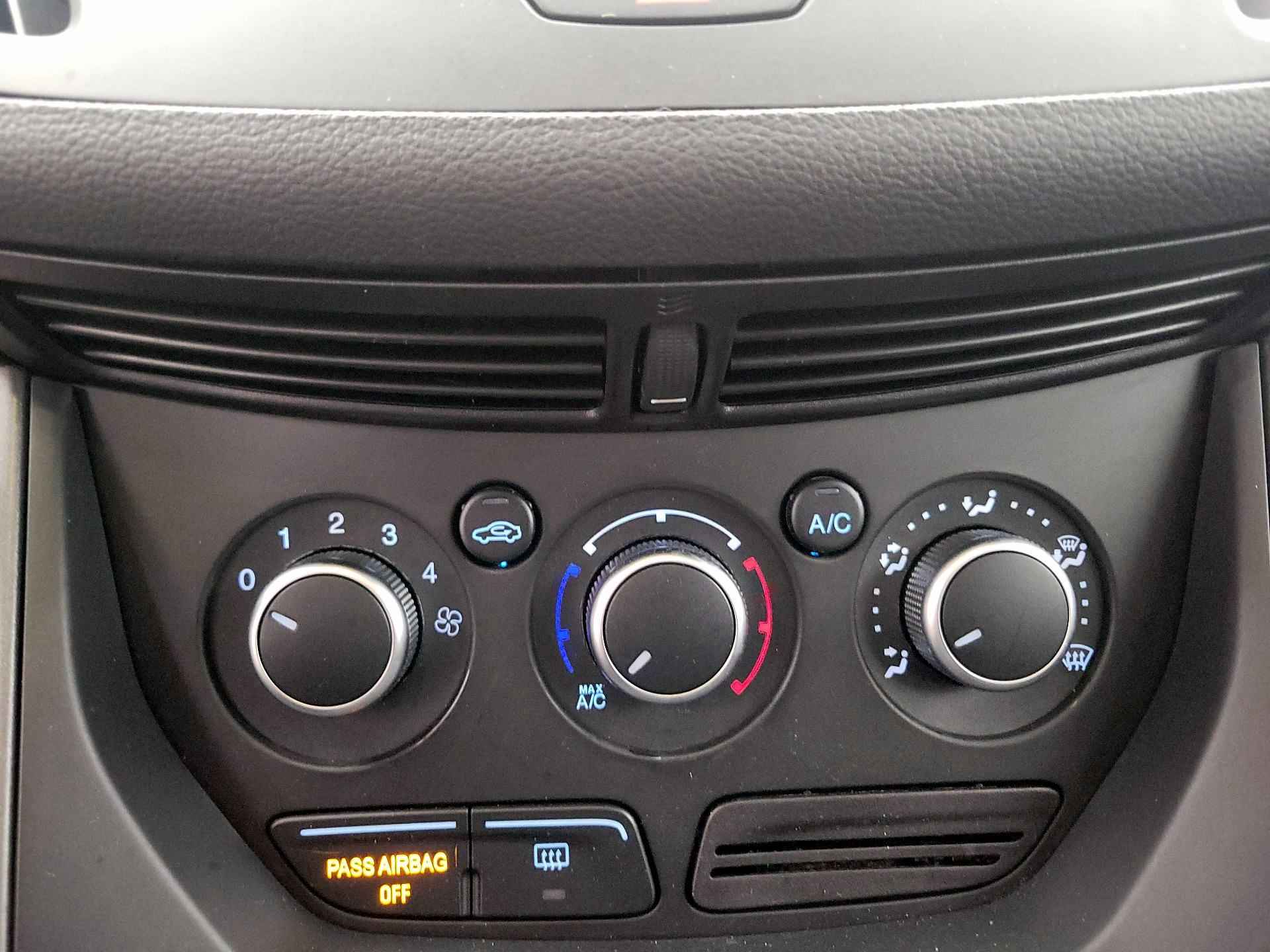 Thumbnail: 2016 Ford Escape - 16