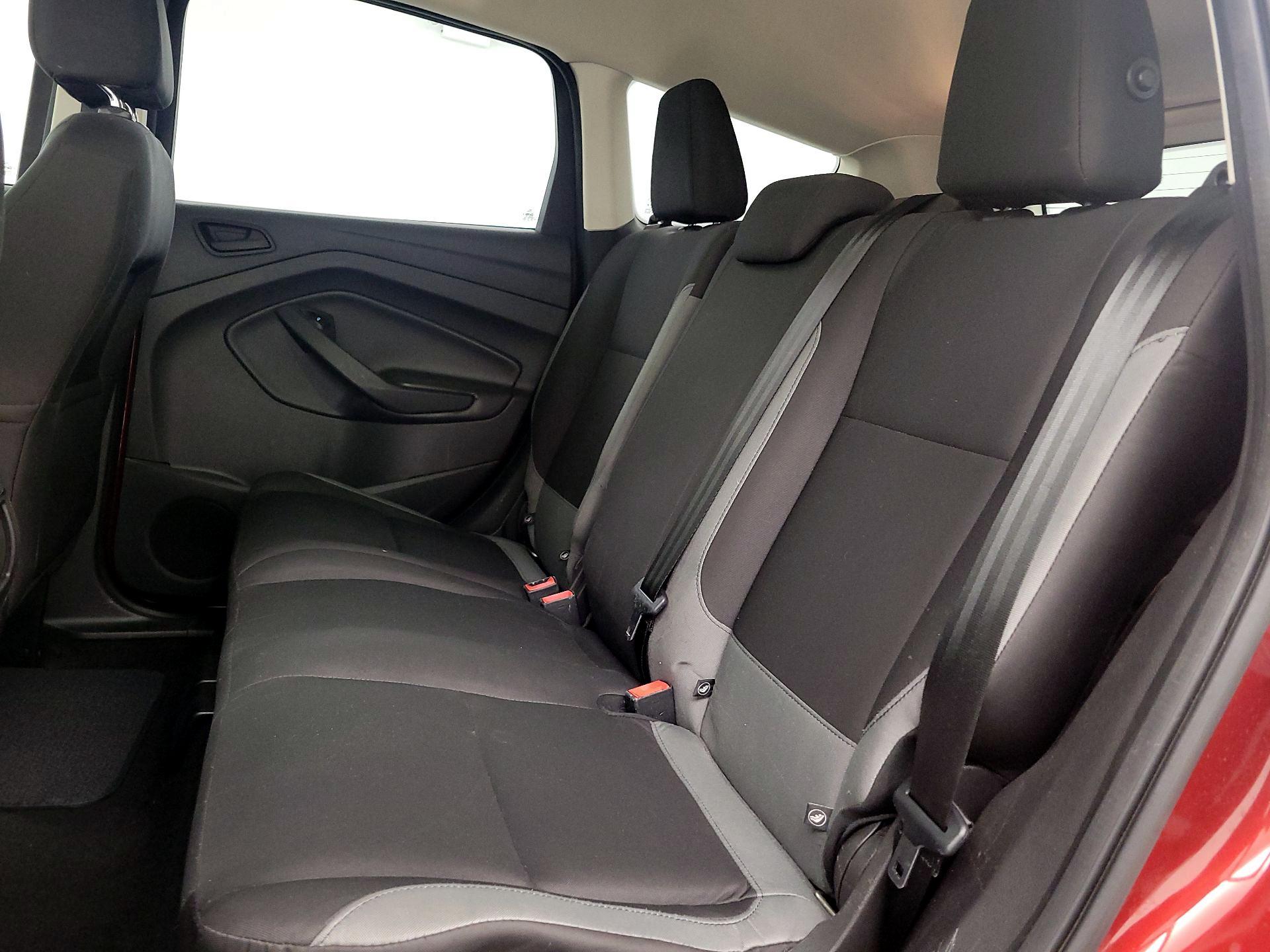 Thumbnail: 2016 Ford Escape - 18