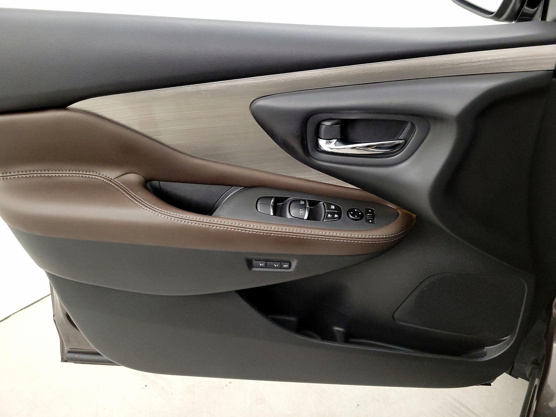 Thumbnail: 2016 Nissan Murano - 12
