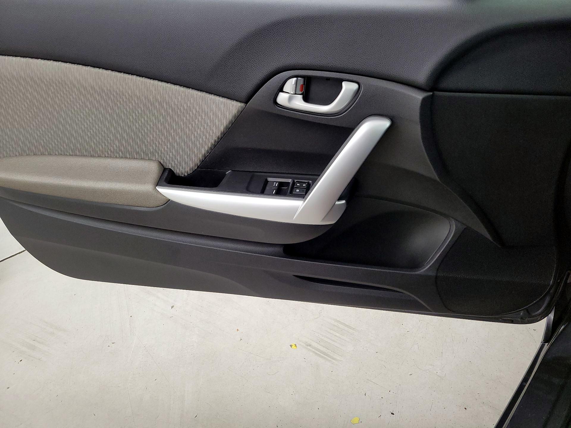 Thumbnail: 2015 Honda Civic - 12
