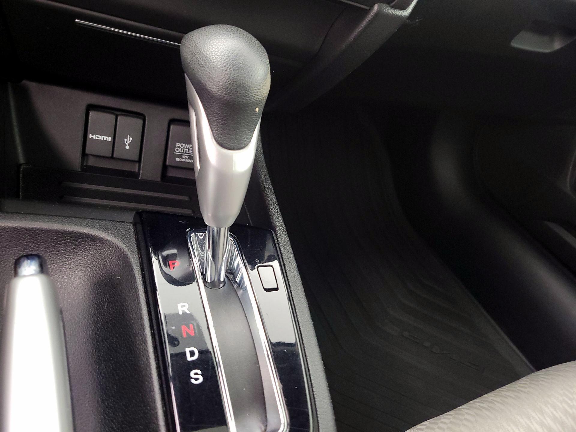Thumbnail: 2015 Honda Civic - 16