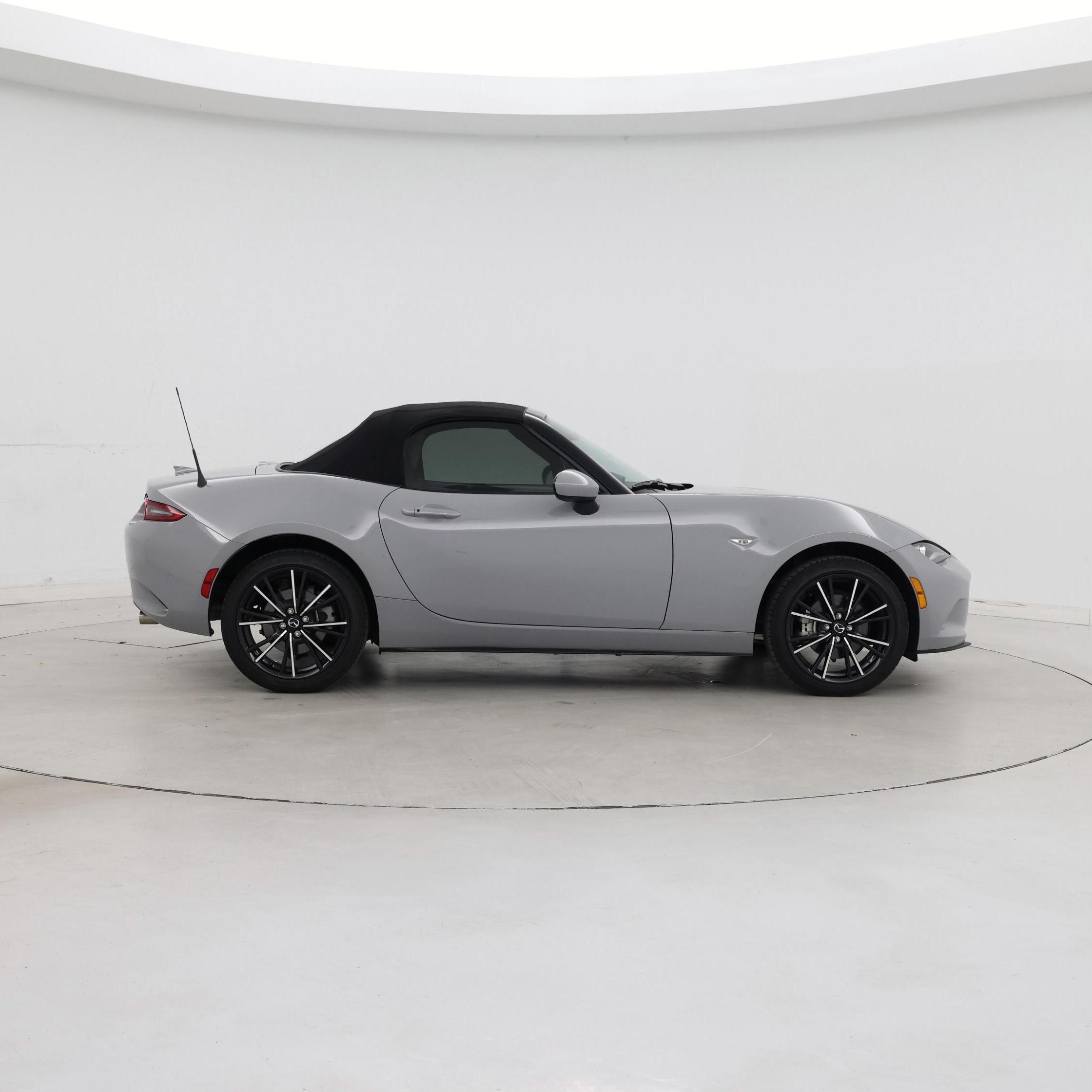 Thumbnail: 2024 Mazda MX-5 Miata - 7