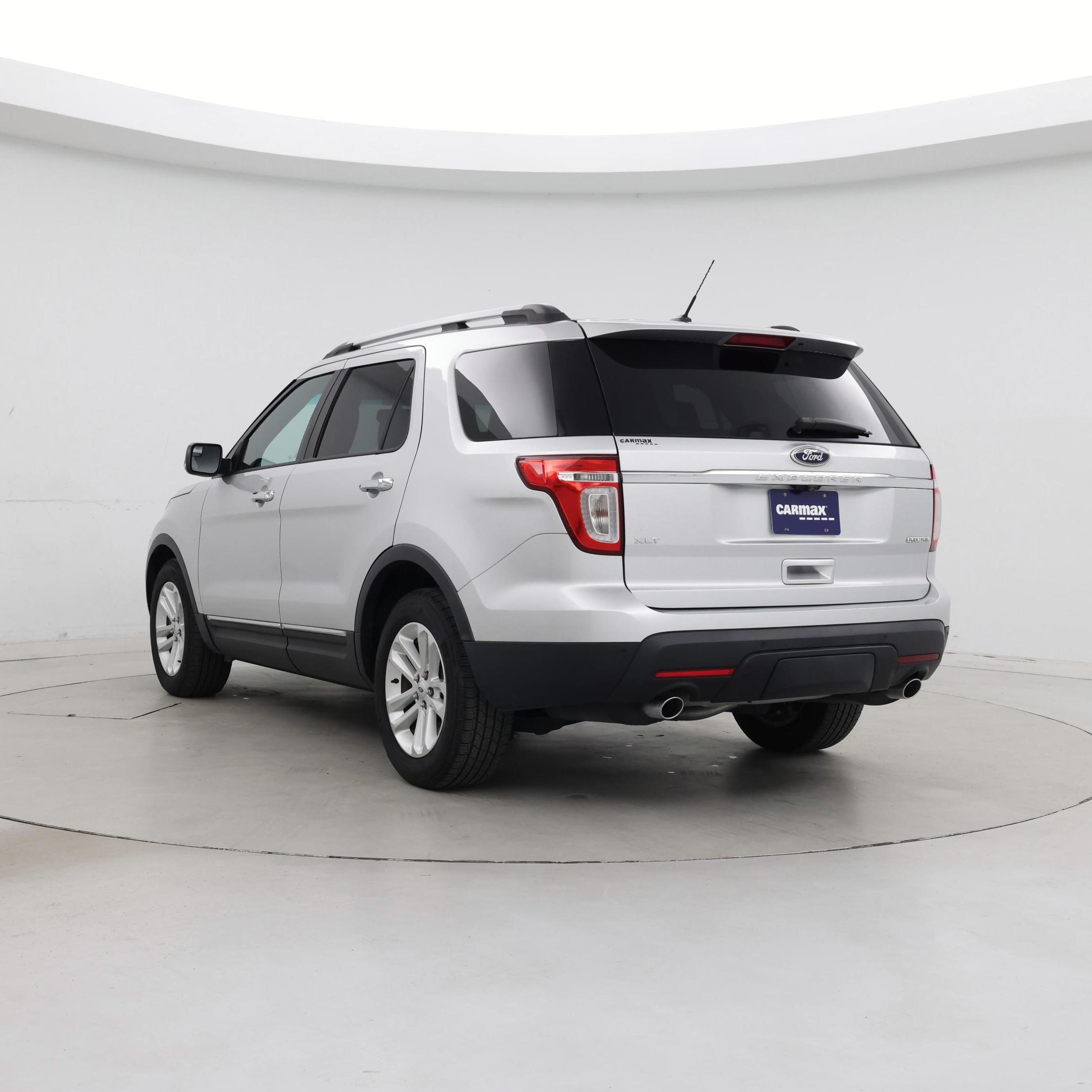 Thumbnail: 2014 Ford Explorer - 2
