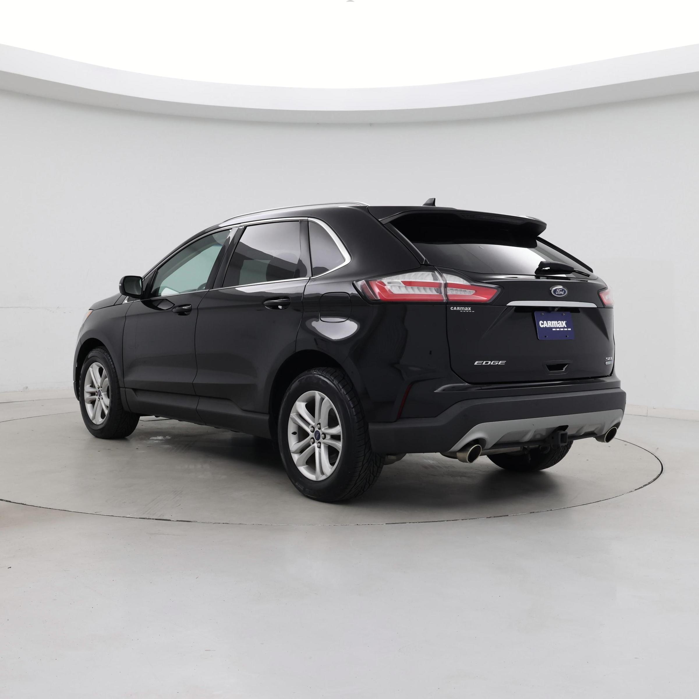 Thumbnail: 2019 Ford Edge - 2