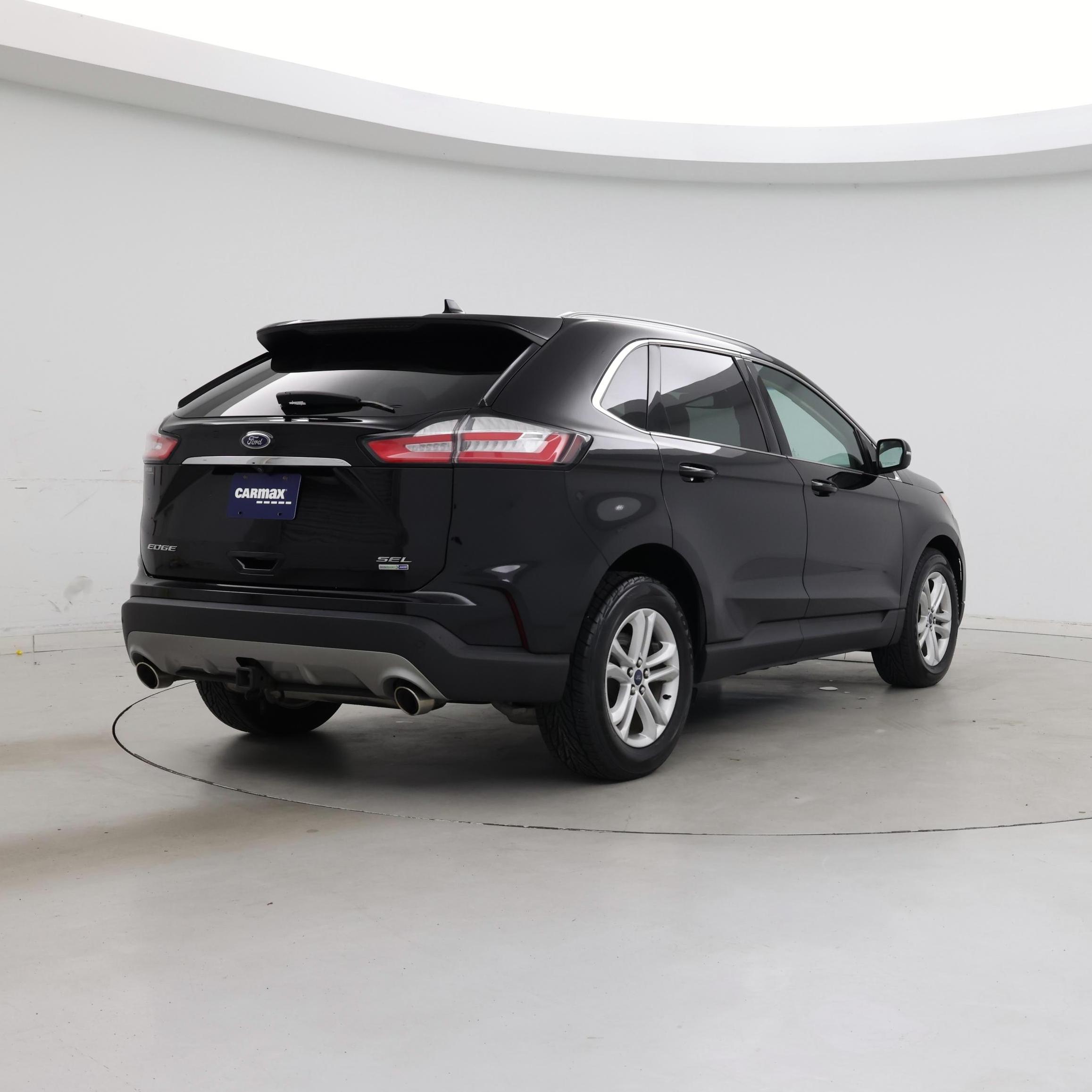 Thumbnail: 2019 Ford Edge - 8