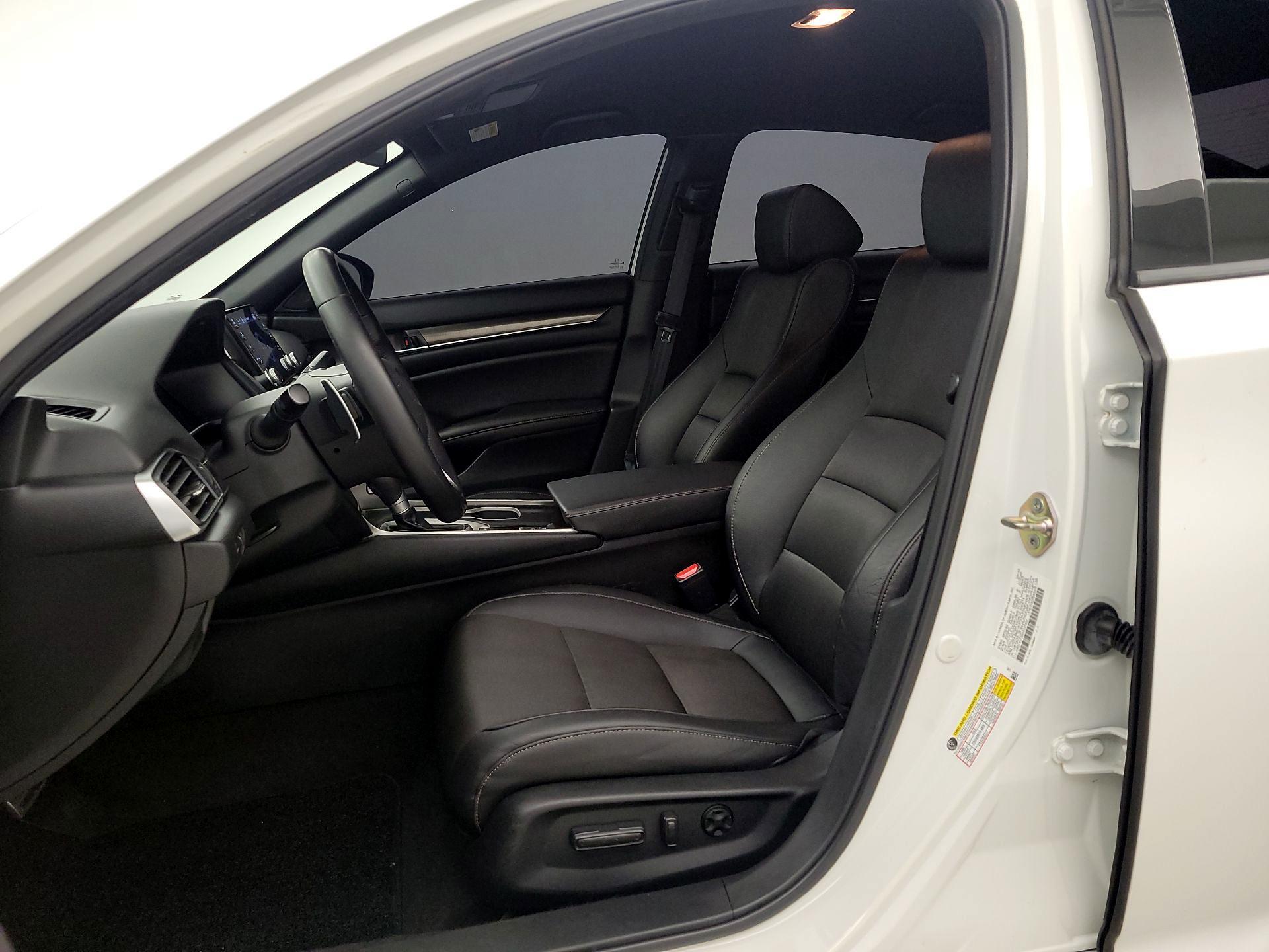 Thumbnail: 2019 Honda Accord - 11