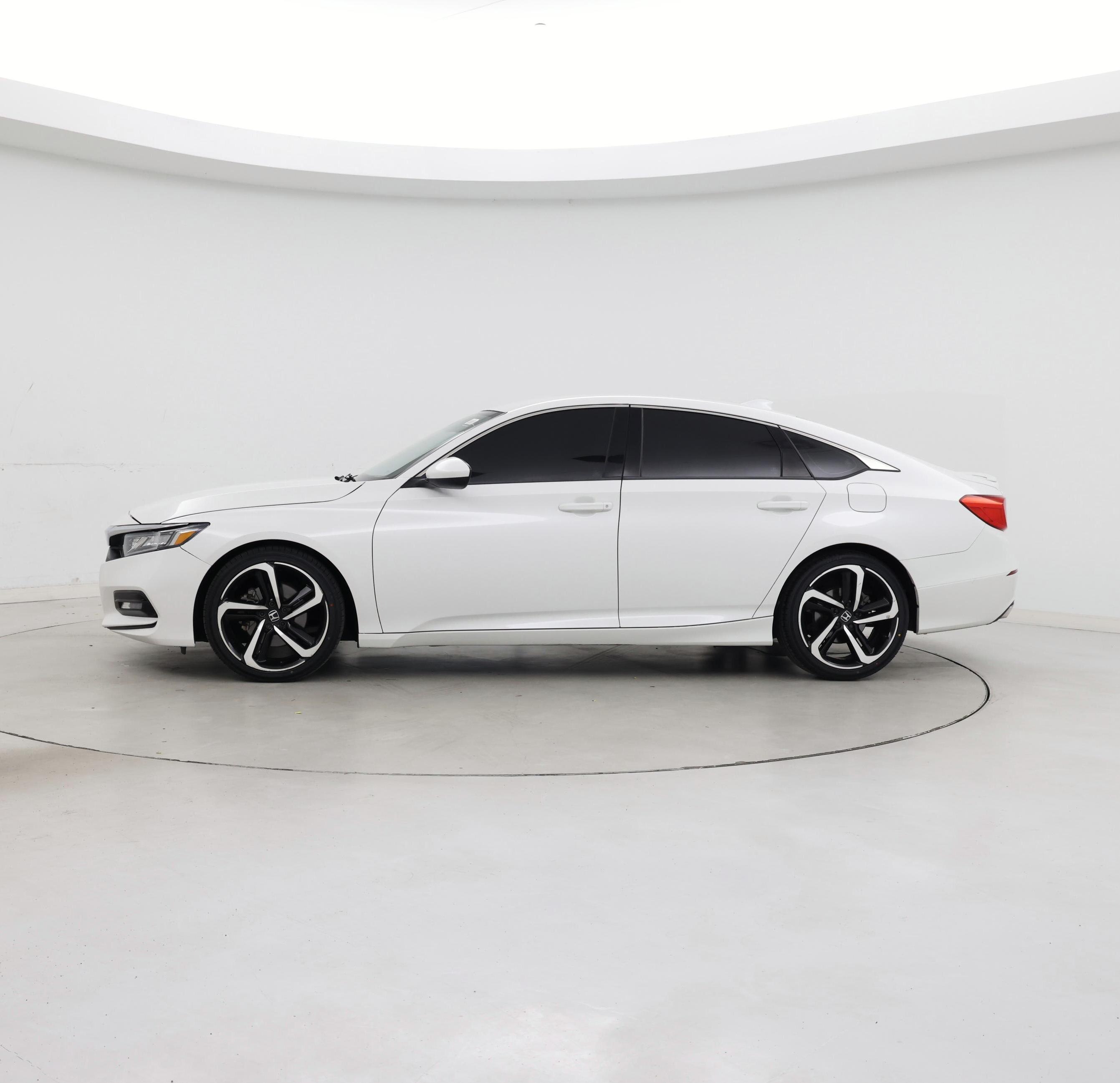 Thumbnail: 2019 Honda Accord - 3