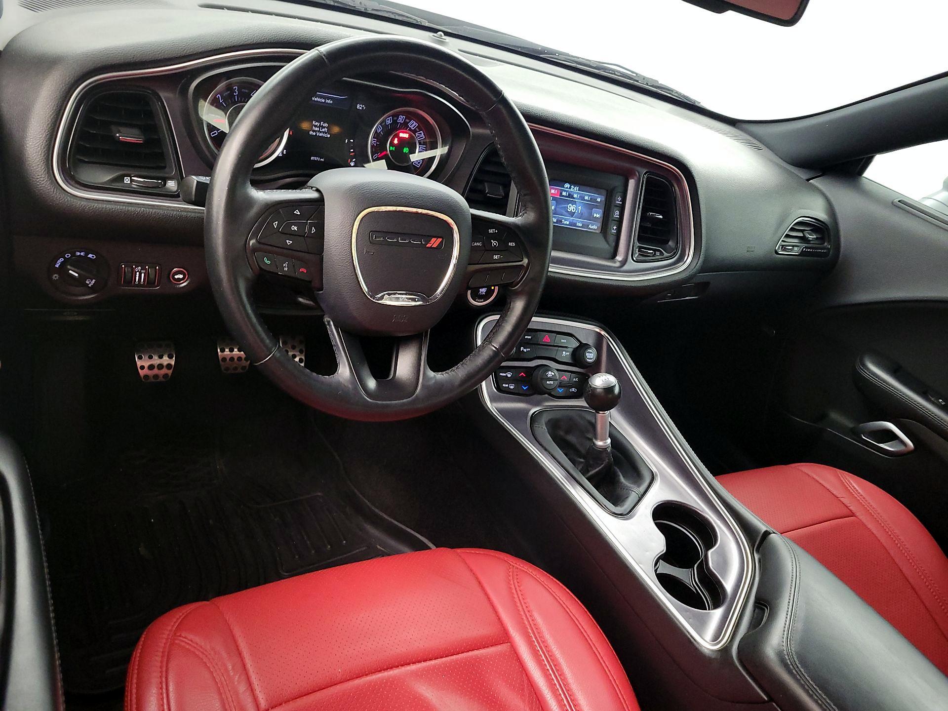 Thumbnail: 2015 Dodge Challenger - 9