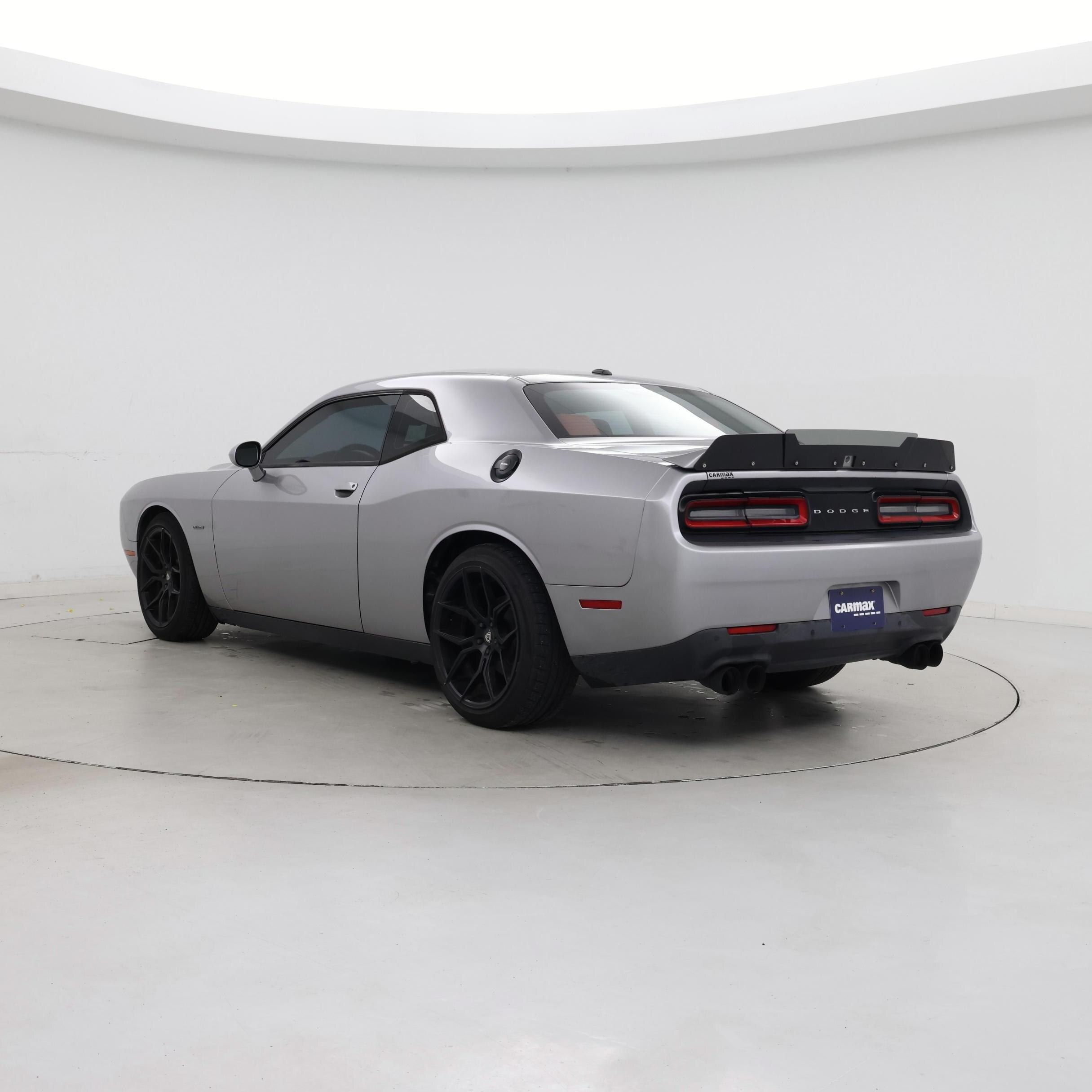 Thumbnail: 2015 Dodge Challenger - 2