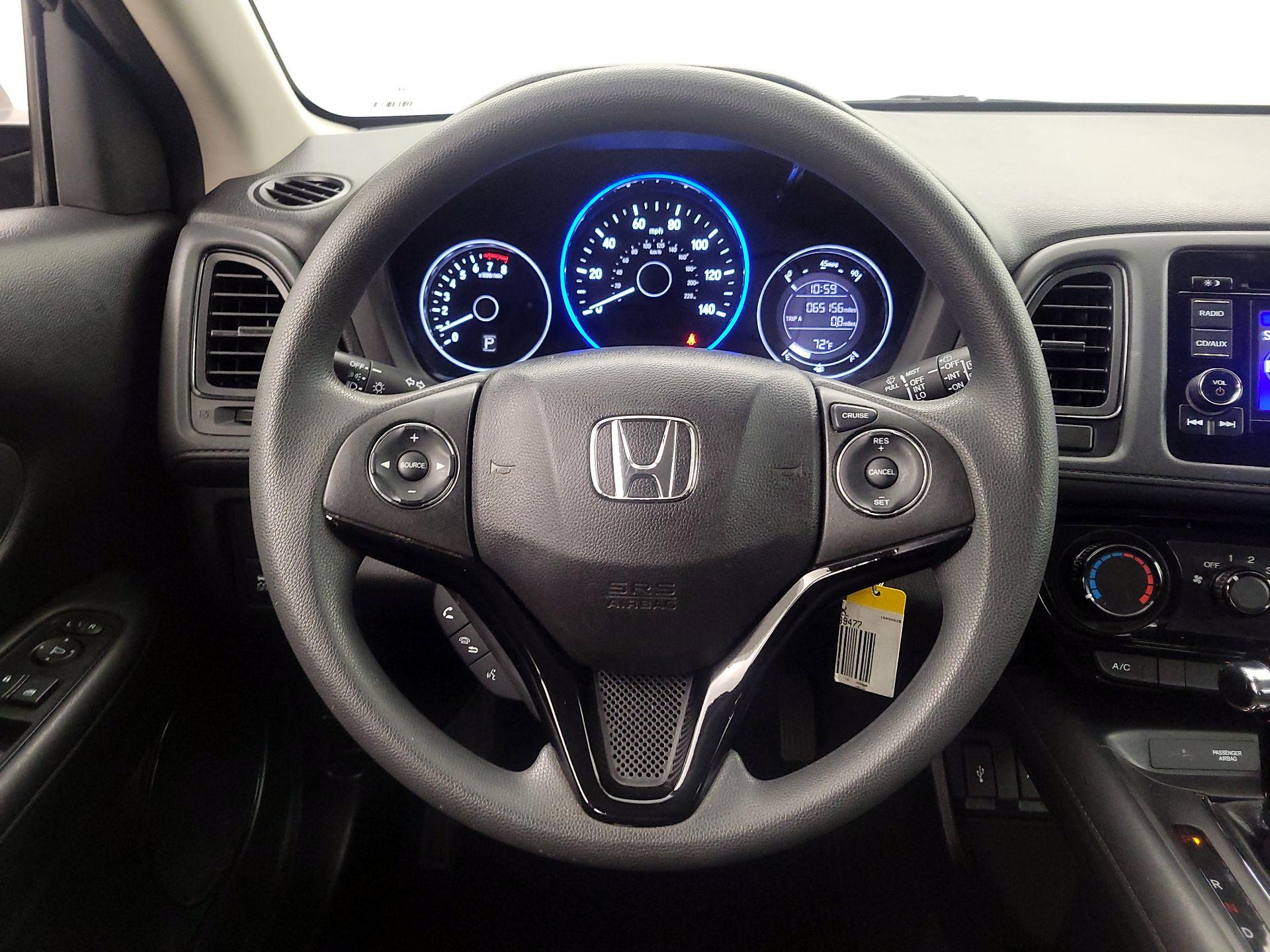 Thumbnail: 2016 Honda HR-V - 10