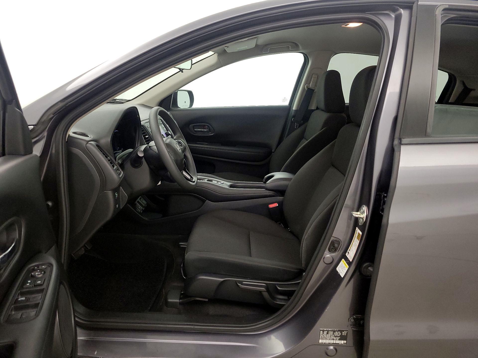 Thumbnail: 2016 Honda HR-V - 11