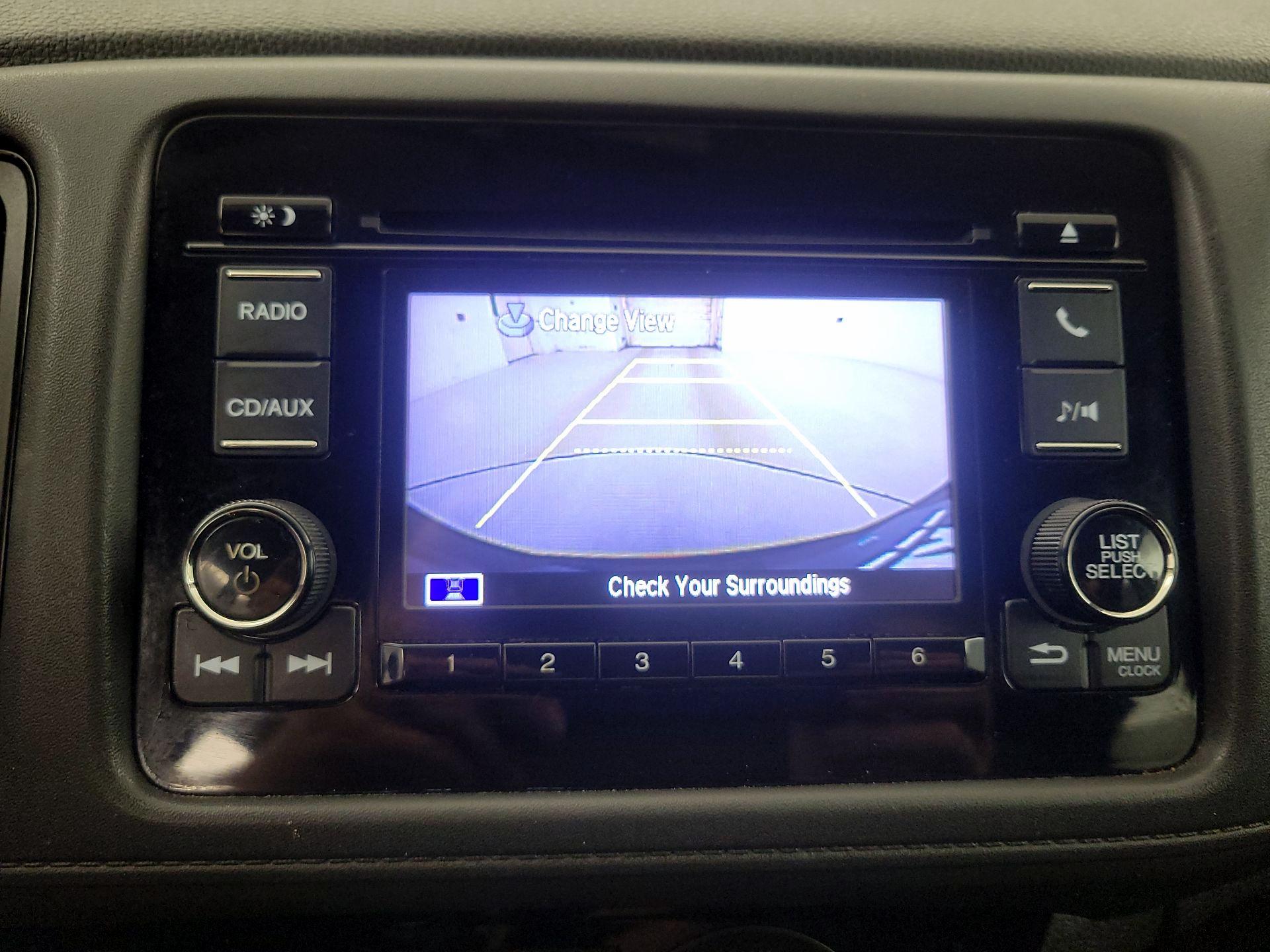 Thumbnail: 2016 Honda HR-V - 14