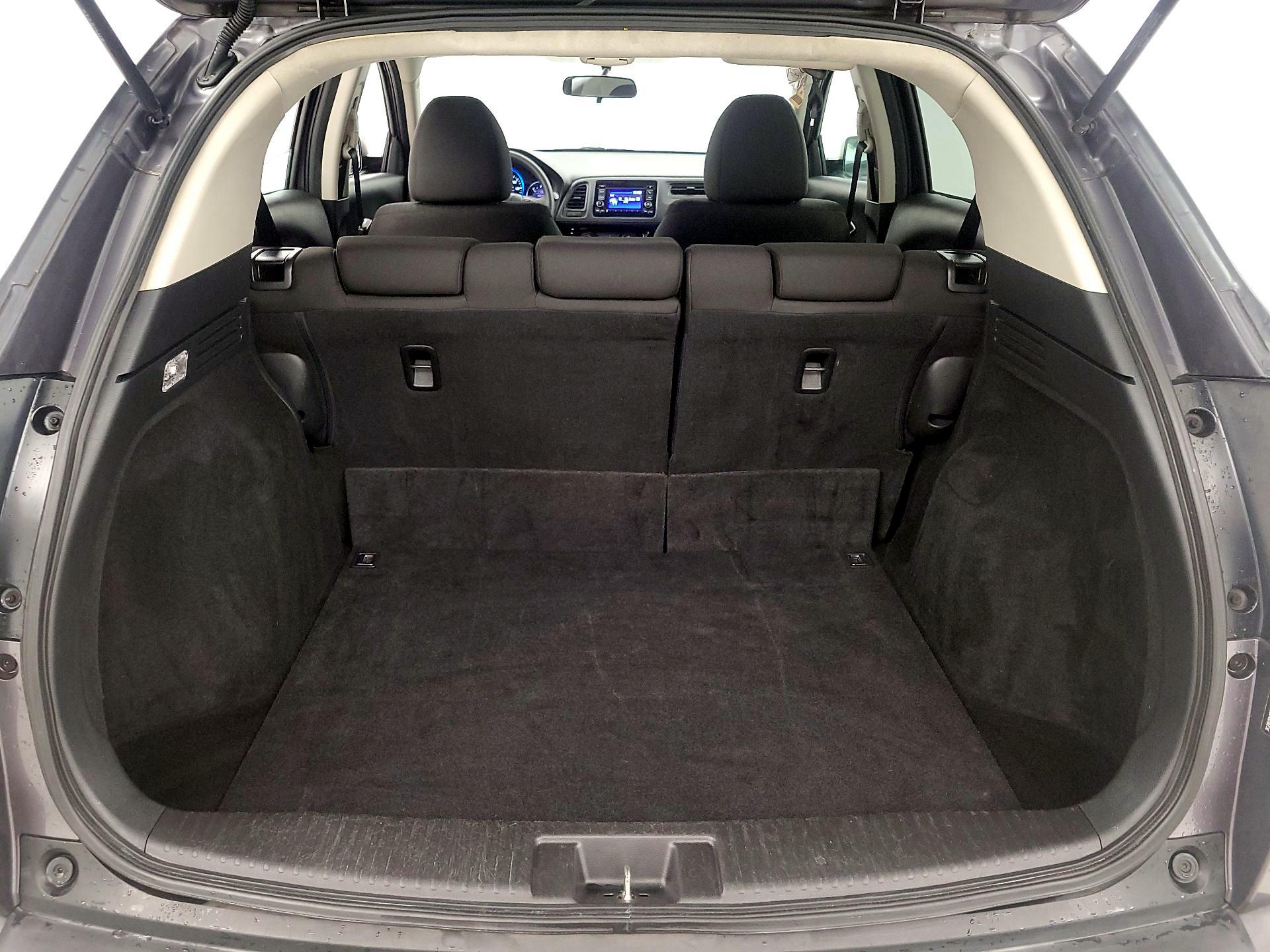 Thumbnail: 2016 Honda HR-V - 20