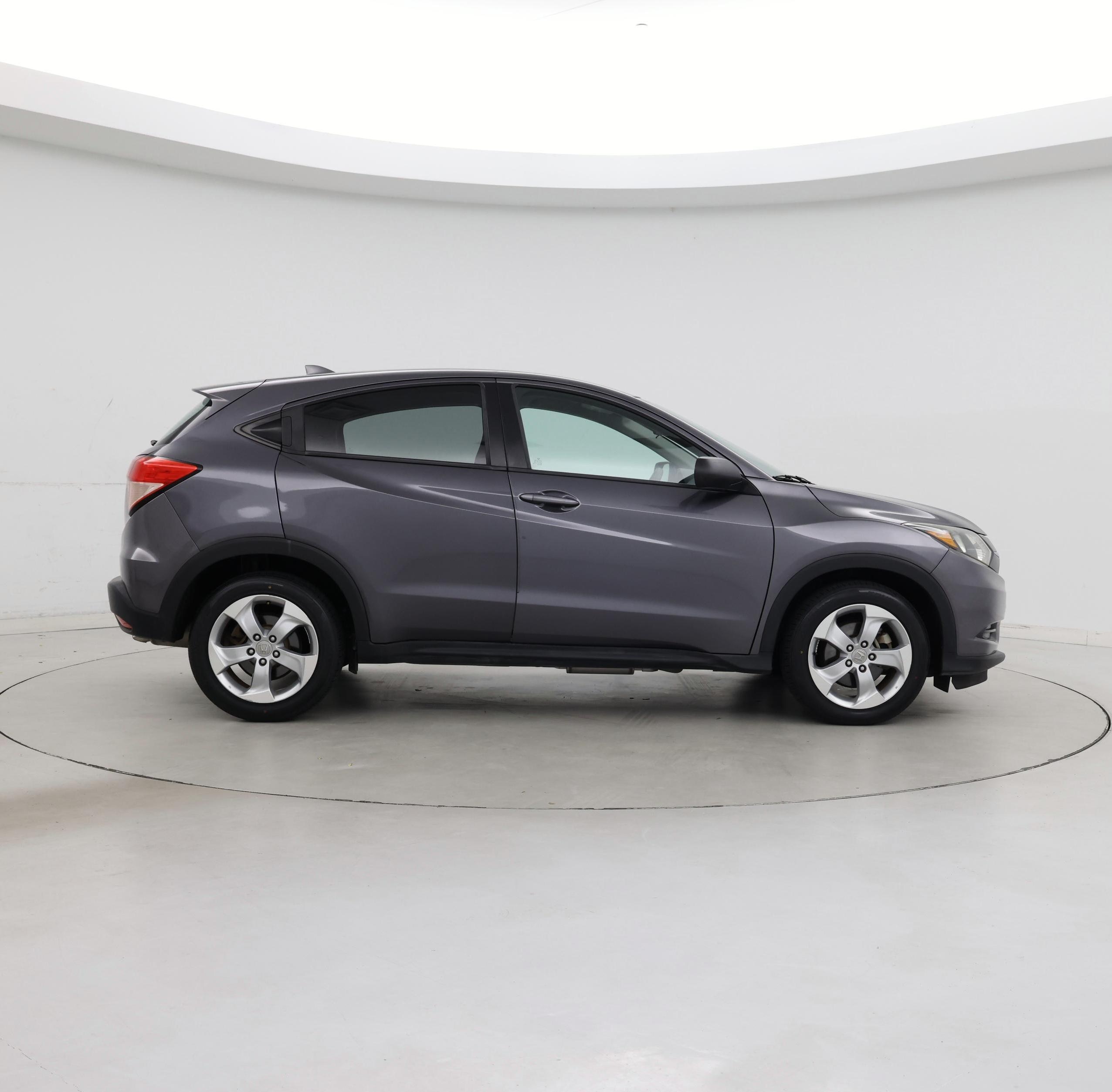 Thumbnail: 2016 Honda HR-V - 7