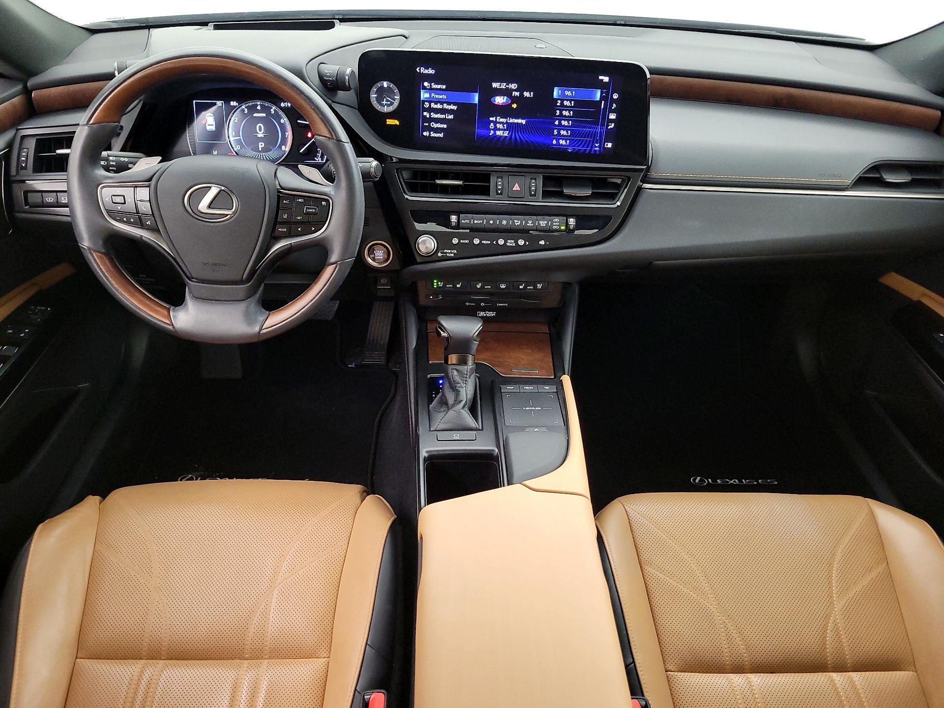 Thumbnail: 2022 Lexus ES - 9