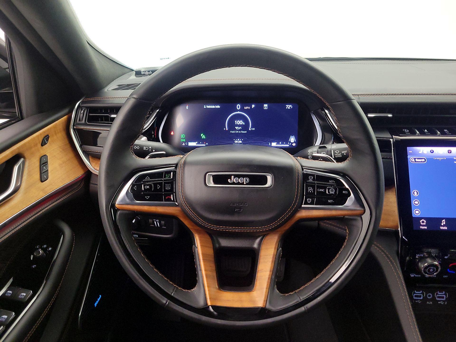 Thumbnail: 2024 Jeep Grand Cherokee - 10