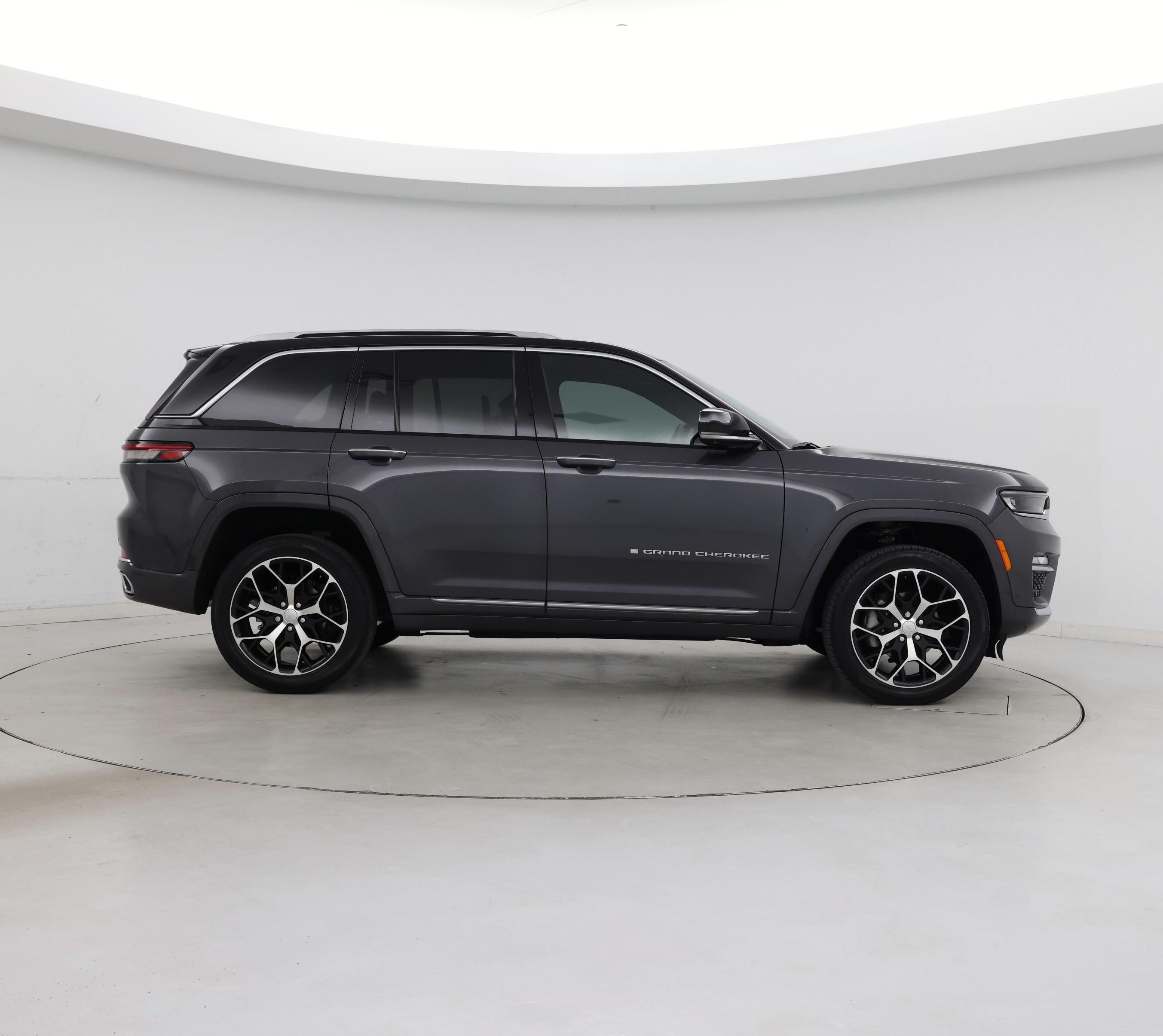 Thumbnail: 2024 Jeep Grand Cherokee - 7