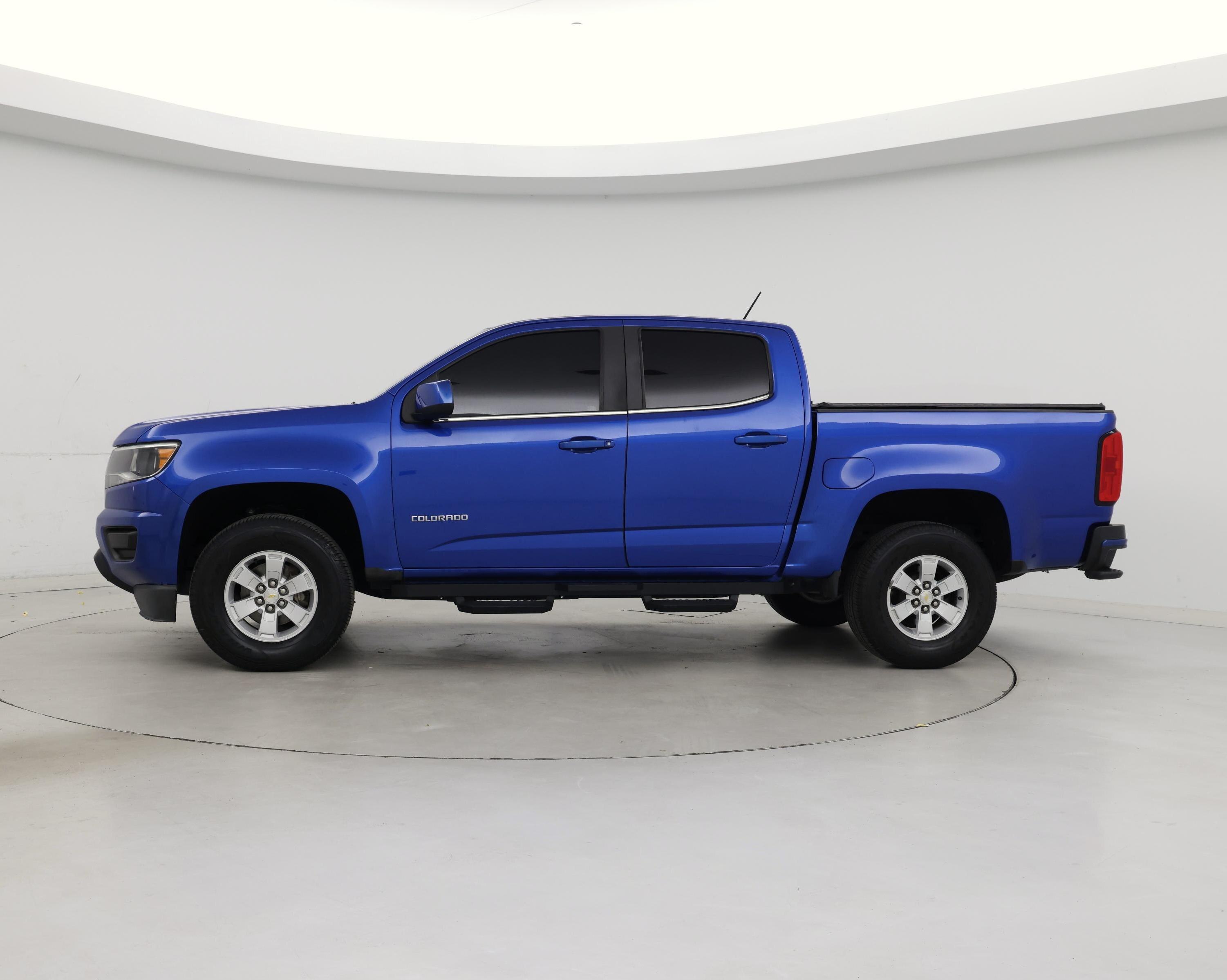 Thumbnail: 2020 Chevrolet Colorado - 3