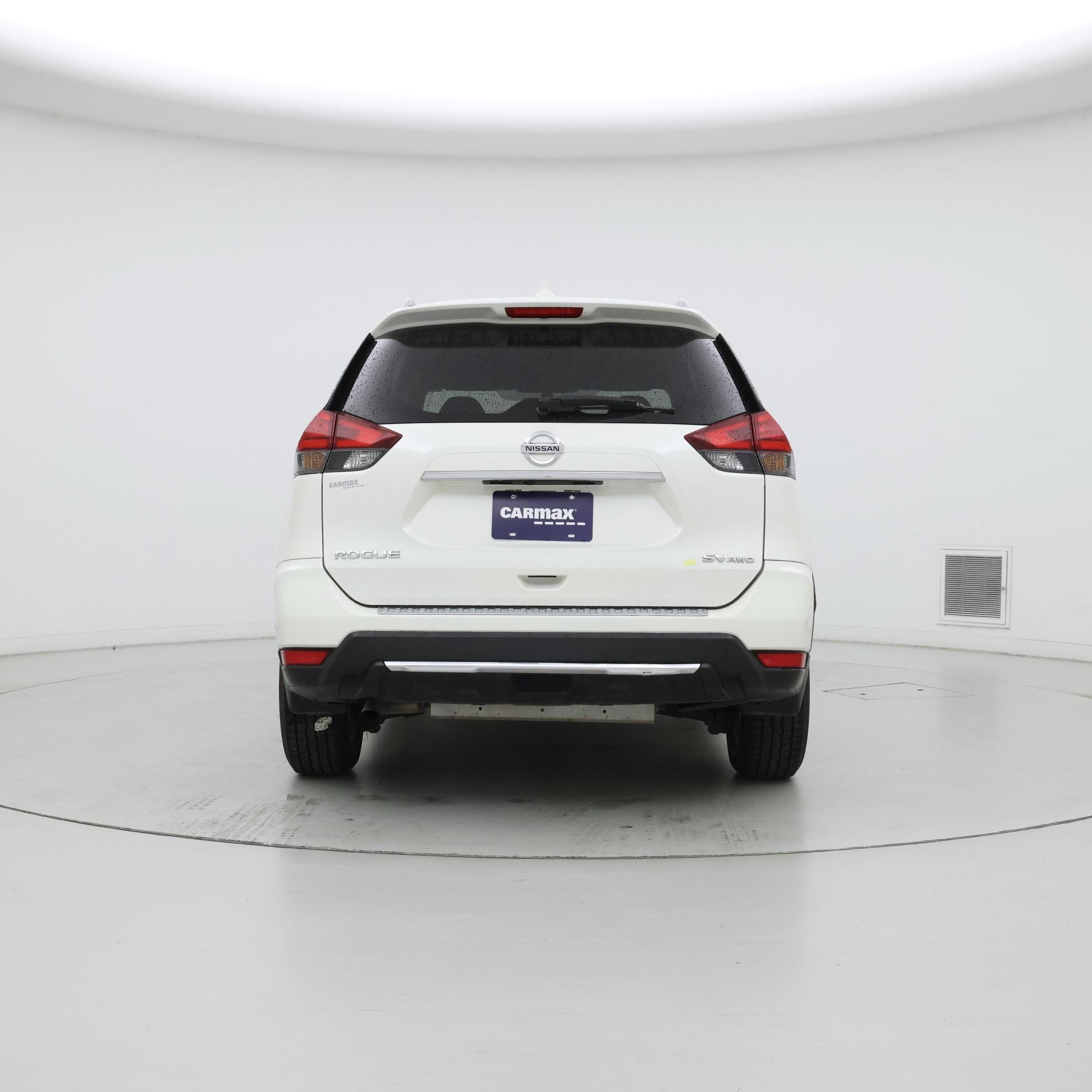 Thumbnail: 2017 Nissan Rogue - 6