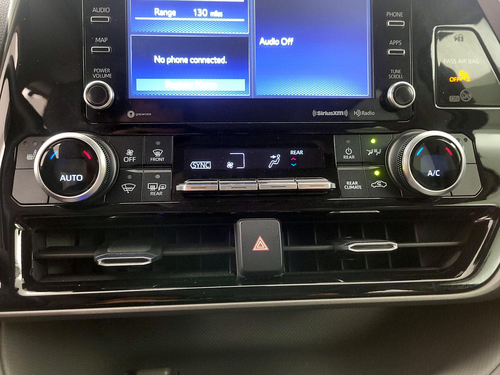 Thumbnail: 2021 Toyota Highlander - 16