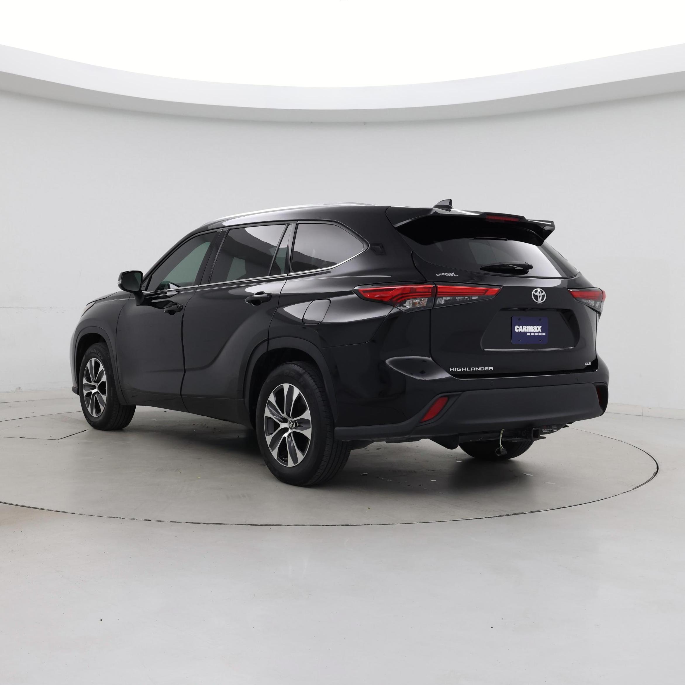 Thumbnail: 2021 Toyota Highlander - 2