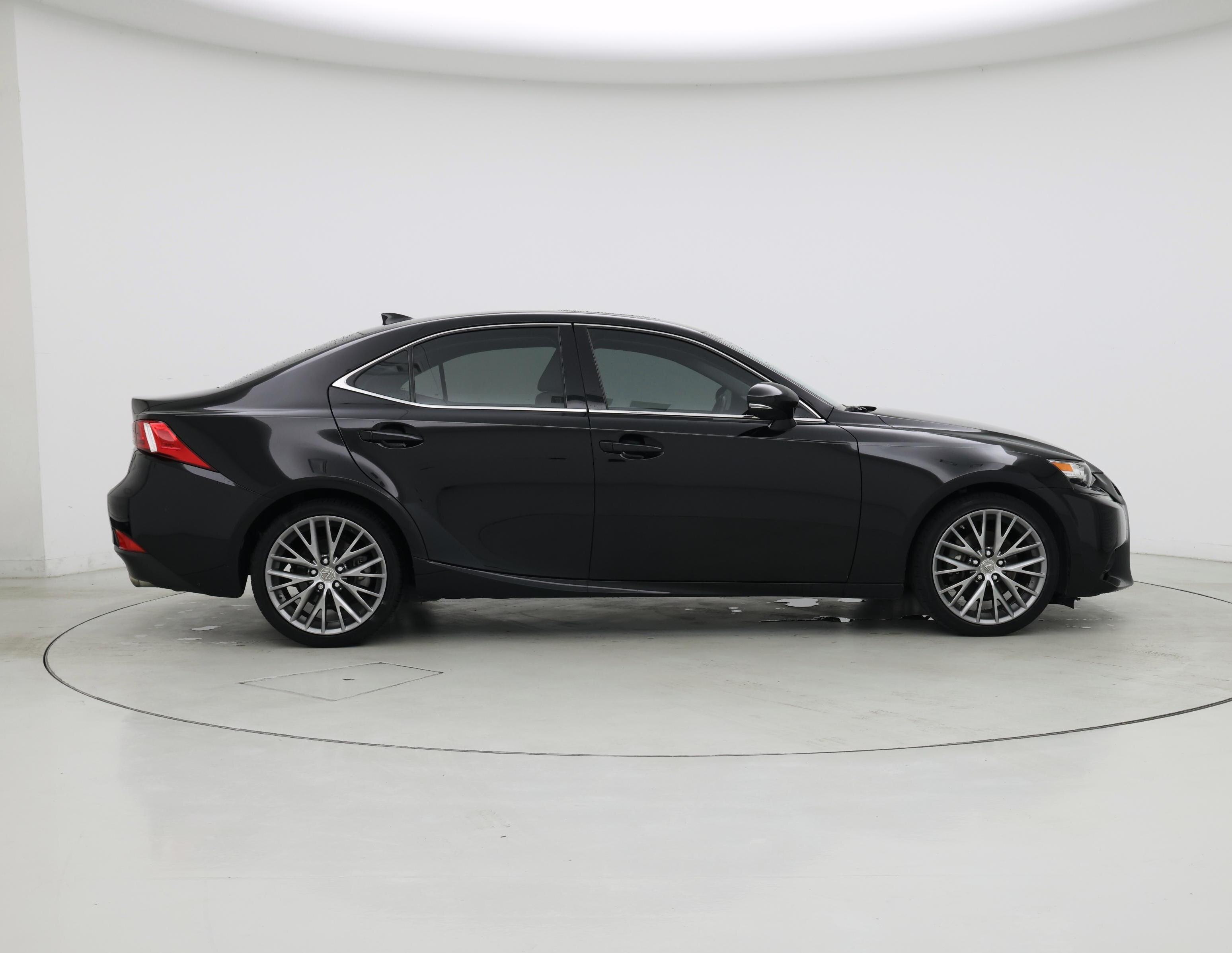 Thumbnail: 2015 Lexus IS - 7