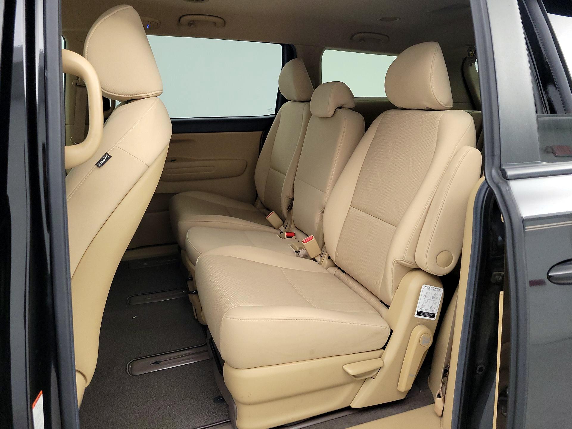 Thumbnail: 2019 Kia Sedona - 19