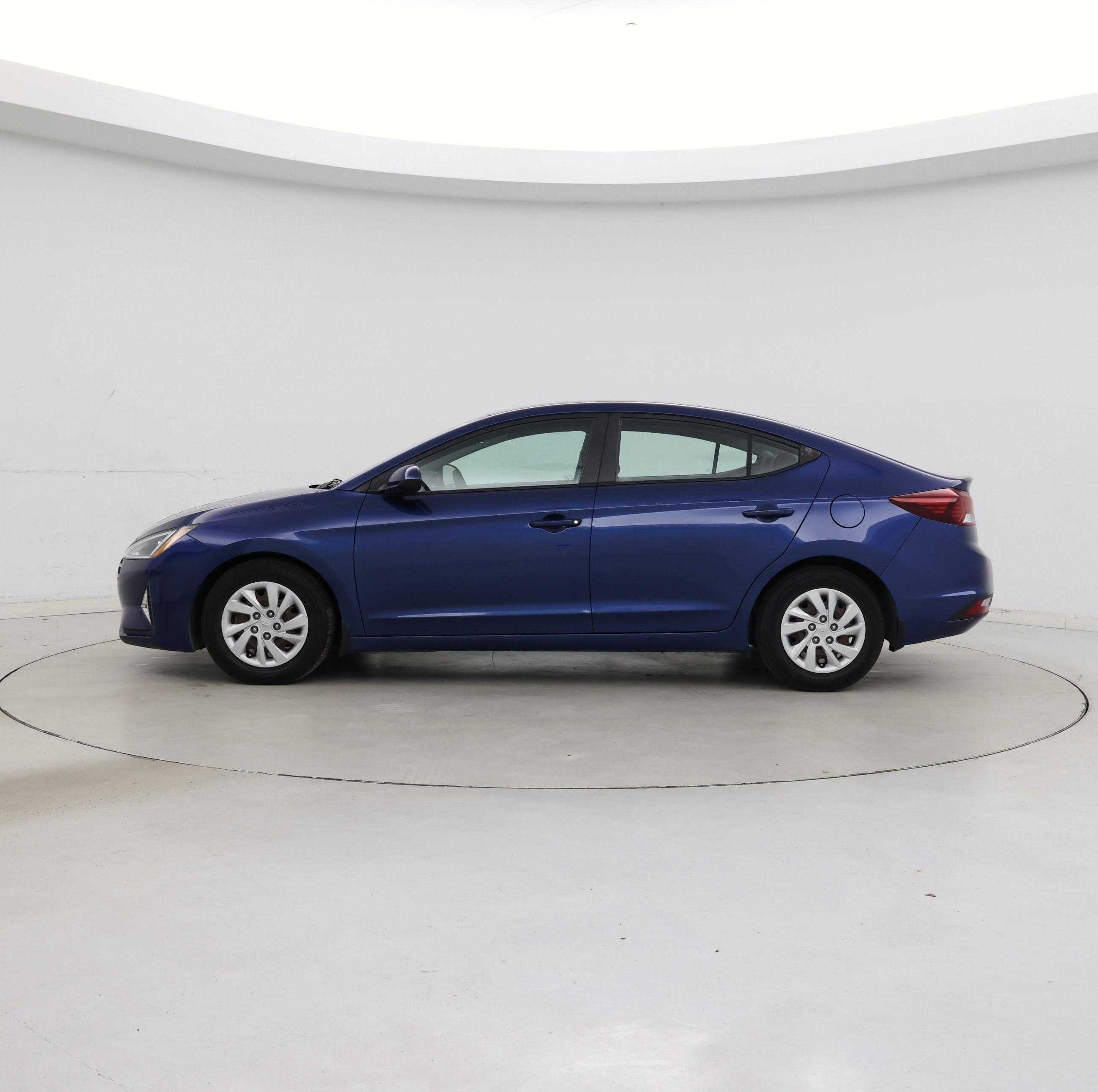 Thumbnail: 2020 Hyundai Elantra - 3