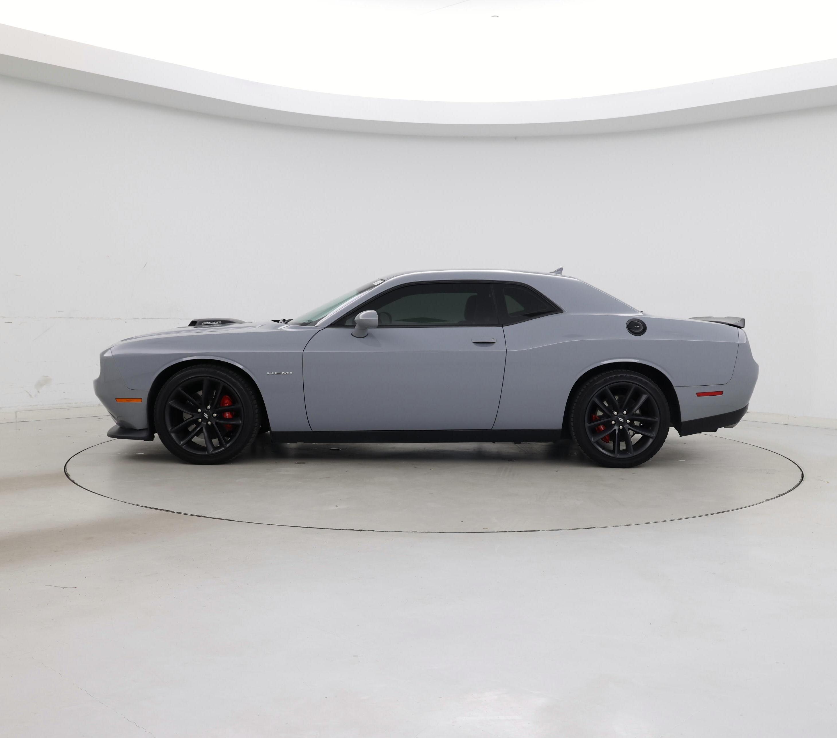 Thumbnail: 2020 Dodge Challenger - 3
