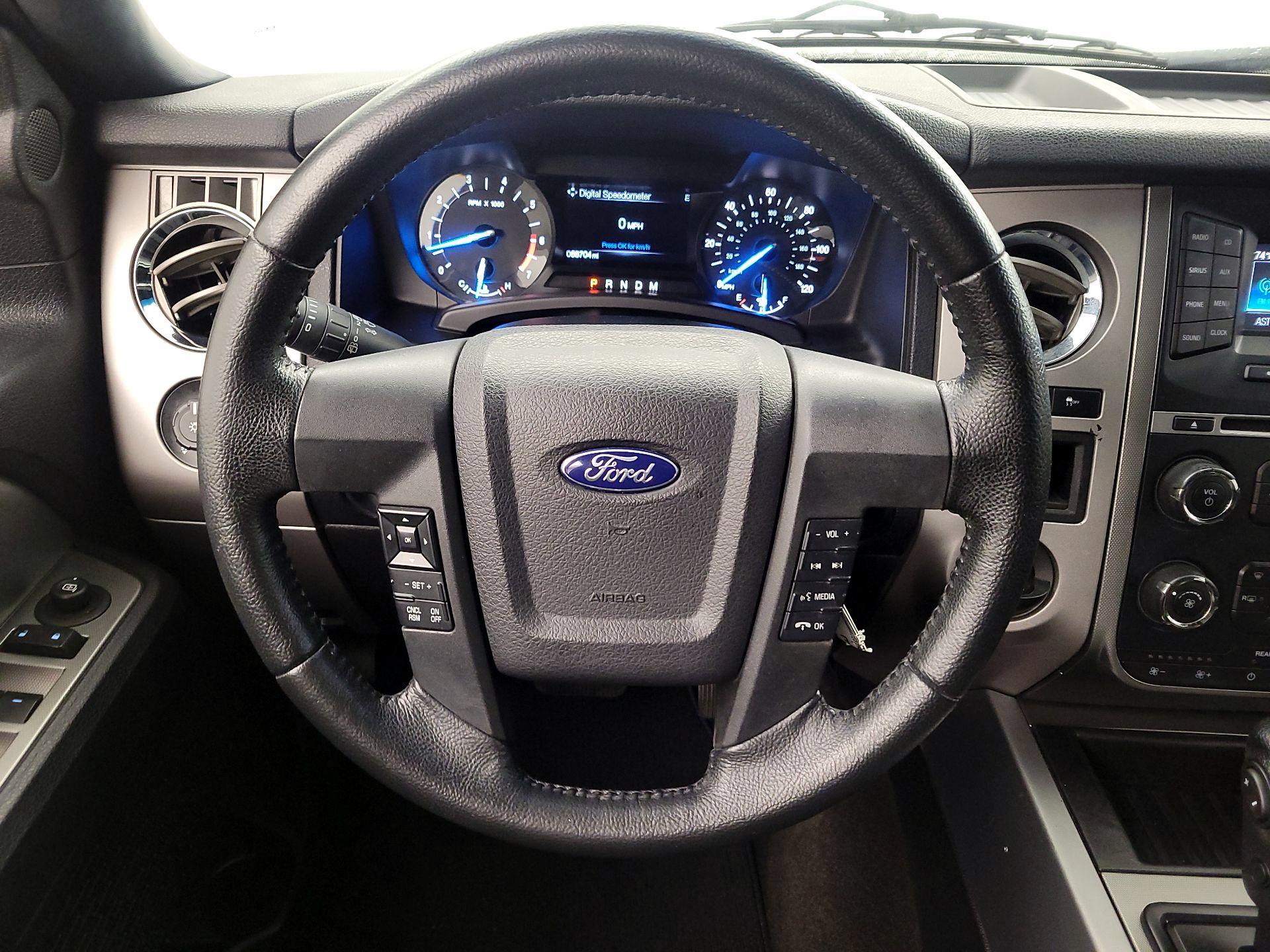 Thumbnail: 2017 Ford Expedition - 10