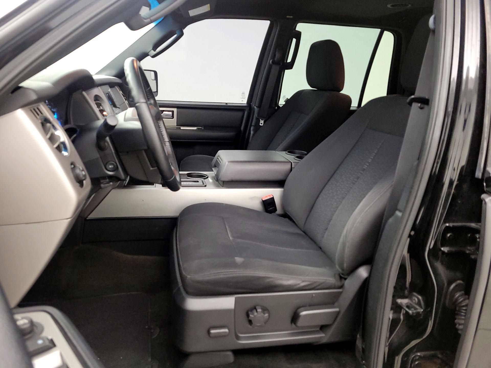 Thumbnail: 2017 Ford Expedition - 11