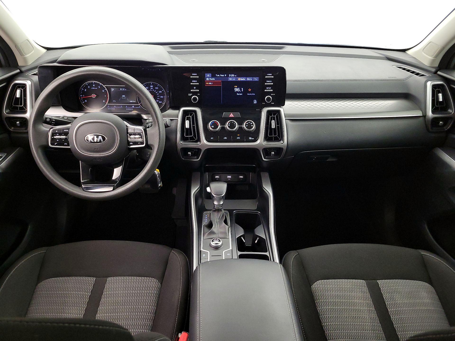 Thumbnail: 2021 Kia Sorento - 9