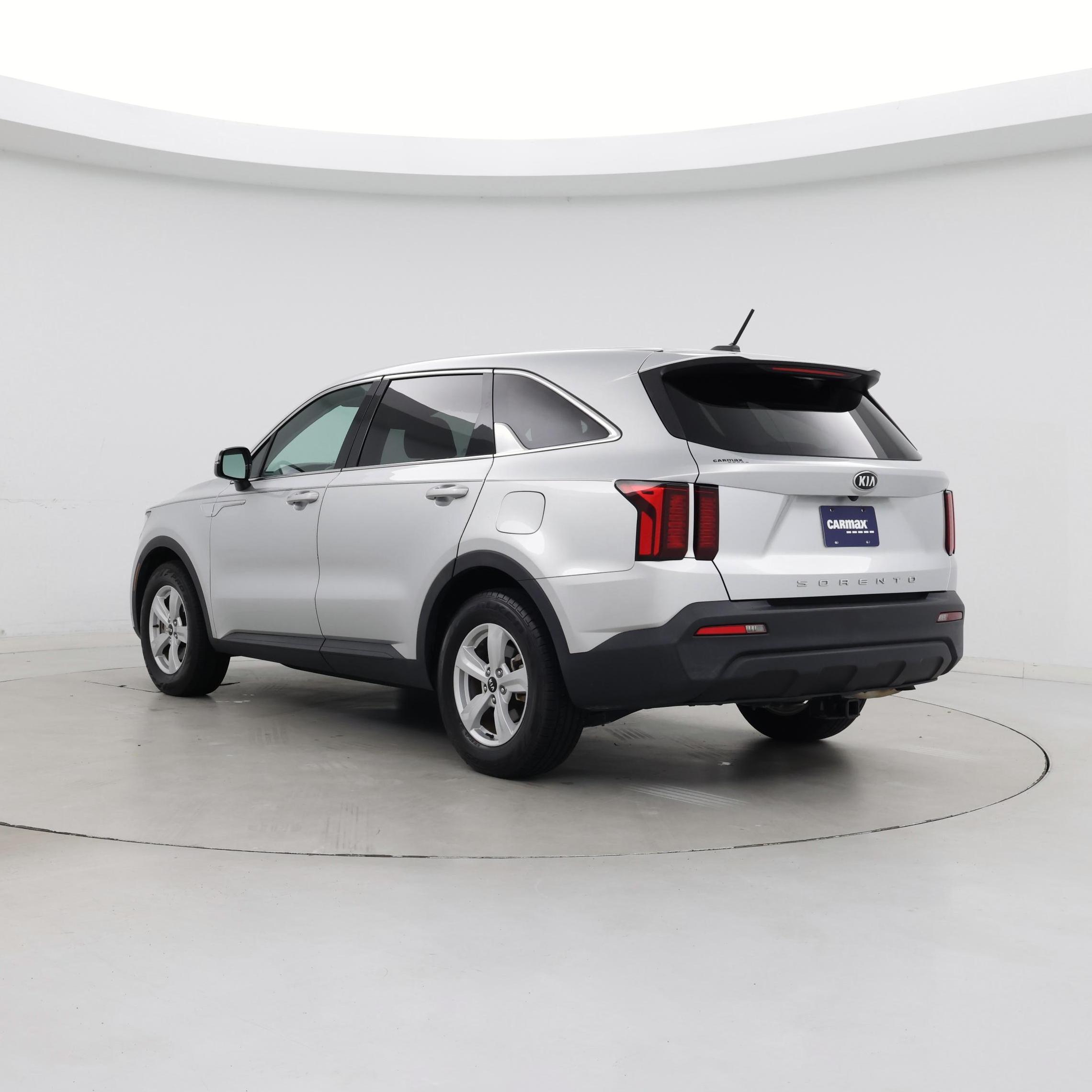 Thumbnail: 2021 Kia Sorento - 2
